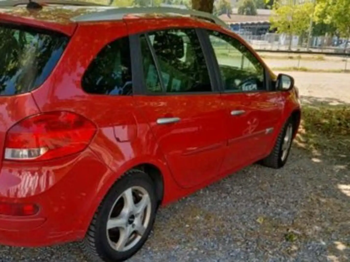 Renault Clio Dynamique EURO 5 tüv 08/26 Navi Klima Rot - 1