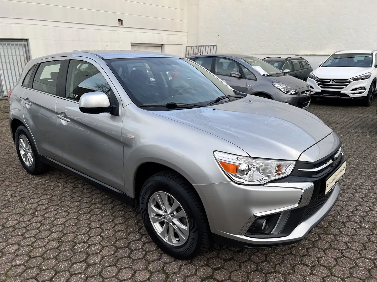 Mitsubishi ASX ASX 1.6 ClearTec 2WD Active Silber - 1