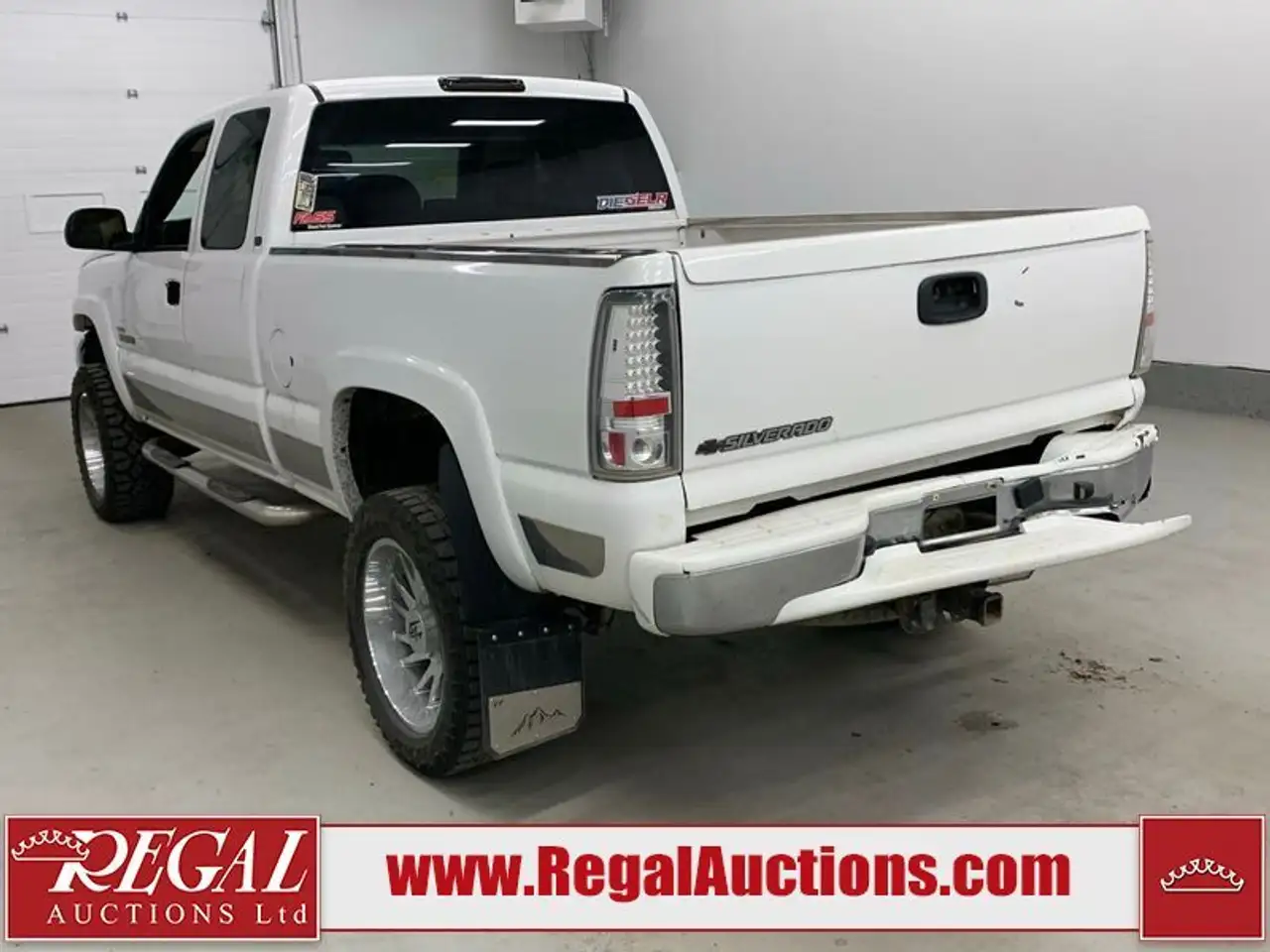 Chevrolet Silverado 2500 photo Chevrolet Silverado 2500