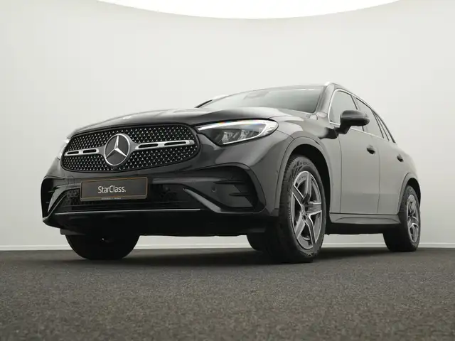 Mercedes-Benz 300 view 10