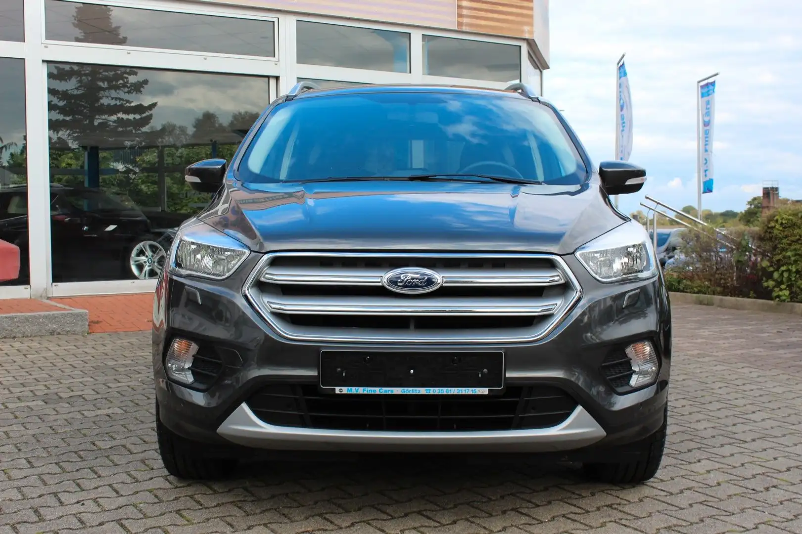 Ford Kuga Trend Grau - 2