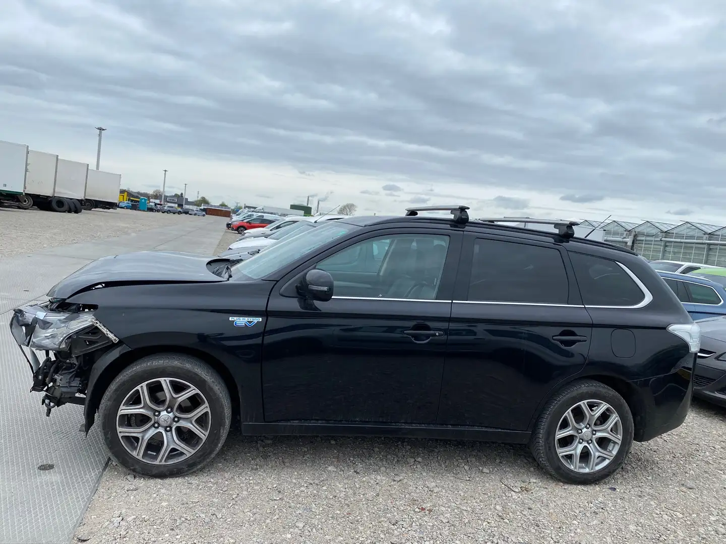 Mitsubishi Outlander 2013 * 2.0 PHEV Instyle+ * EXPORT/HANDEL * AUTOMAA Zwart - 2