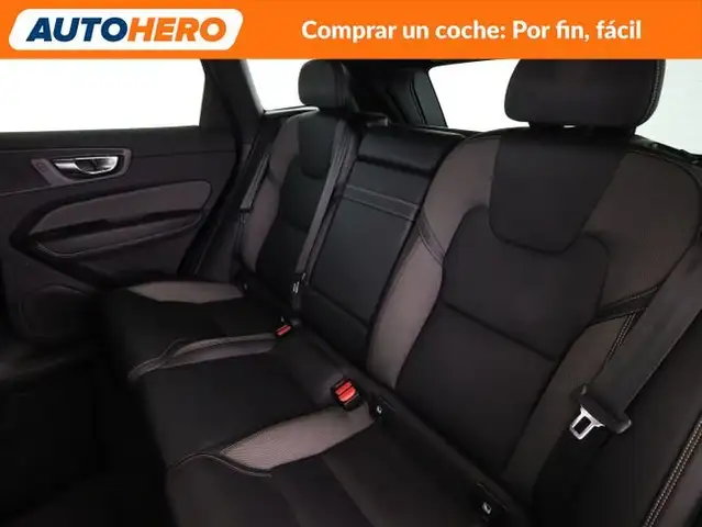 Volvo XC60 view 15