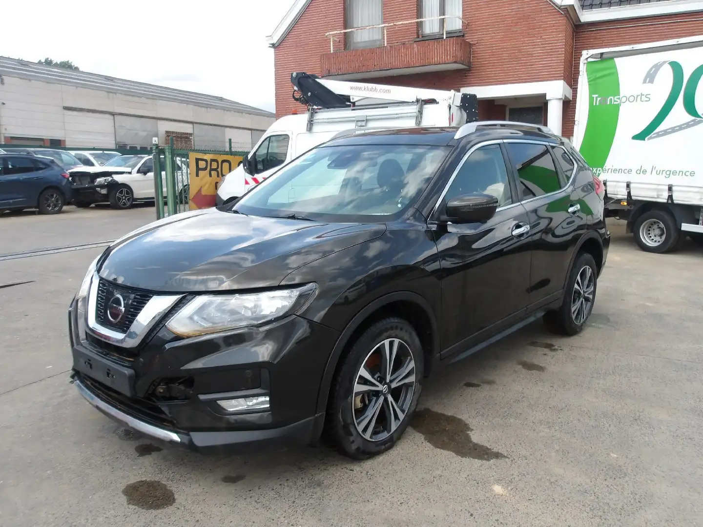 Nissan X-Trail Zwart - 1