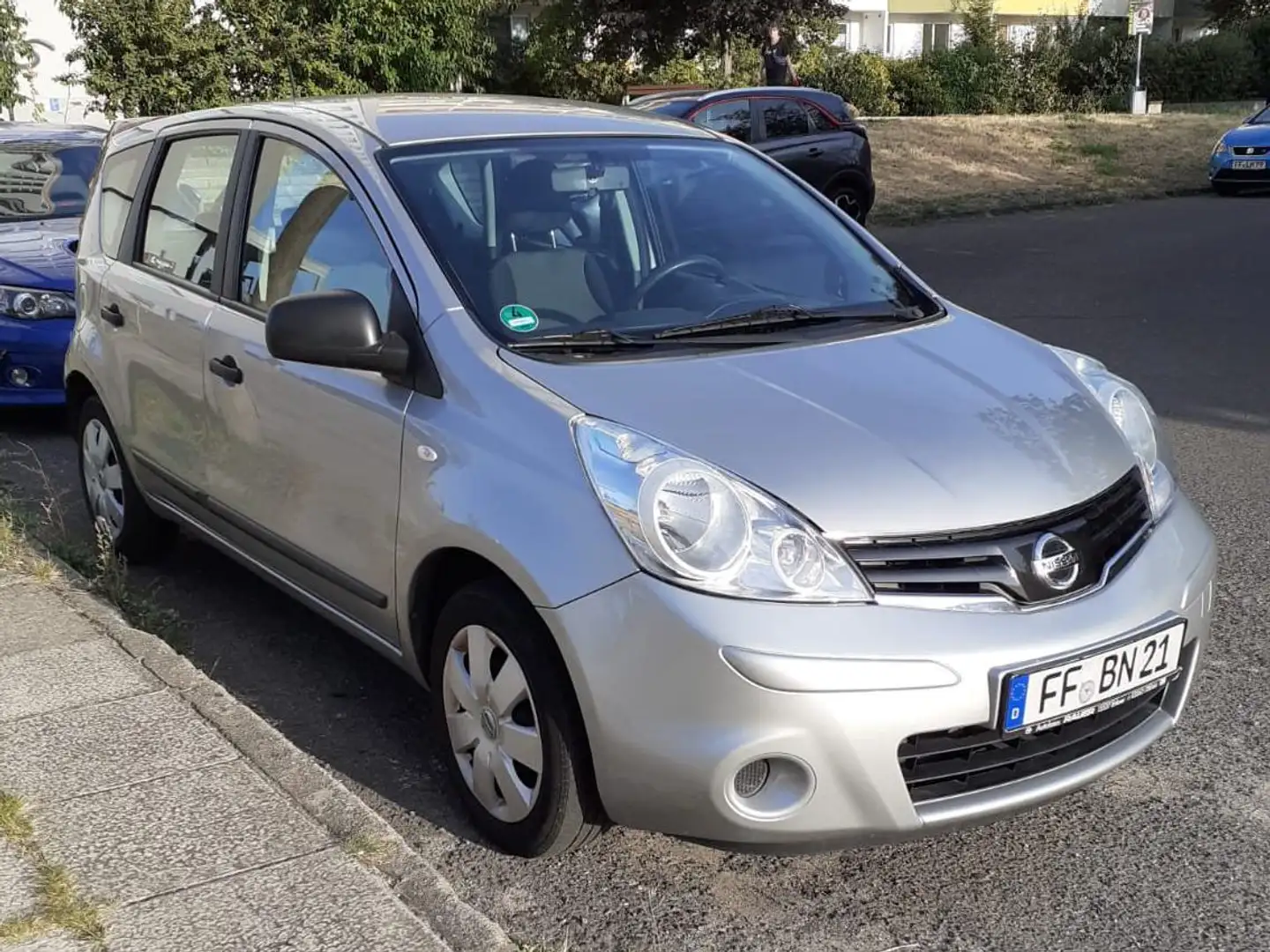 Nissan Note Note 1.4 I-Way Silber - 1