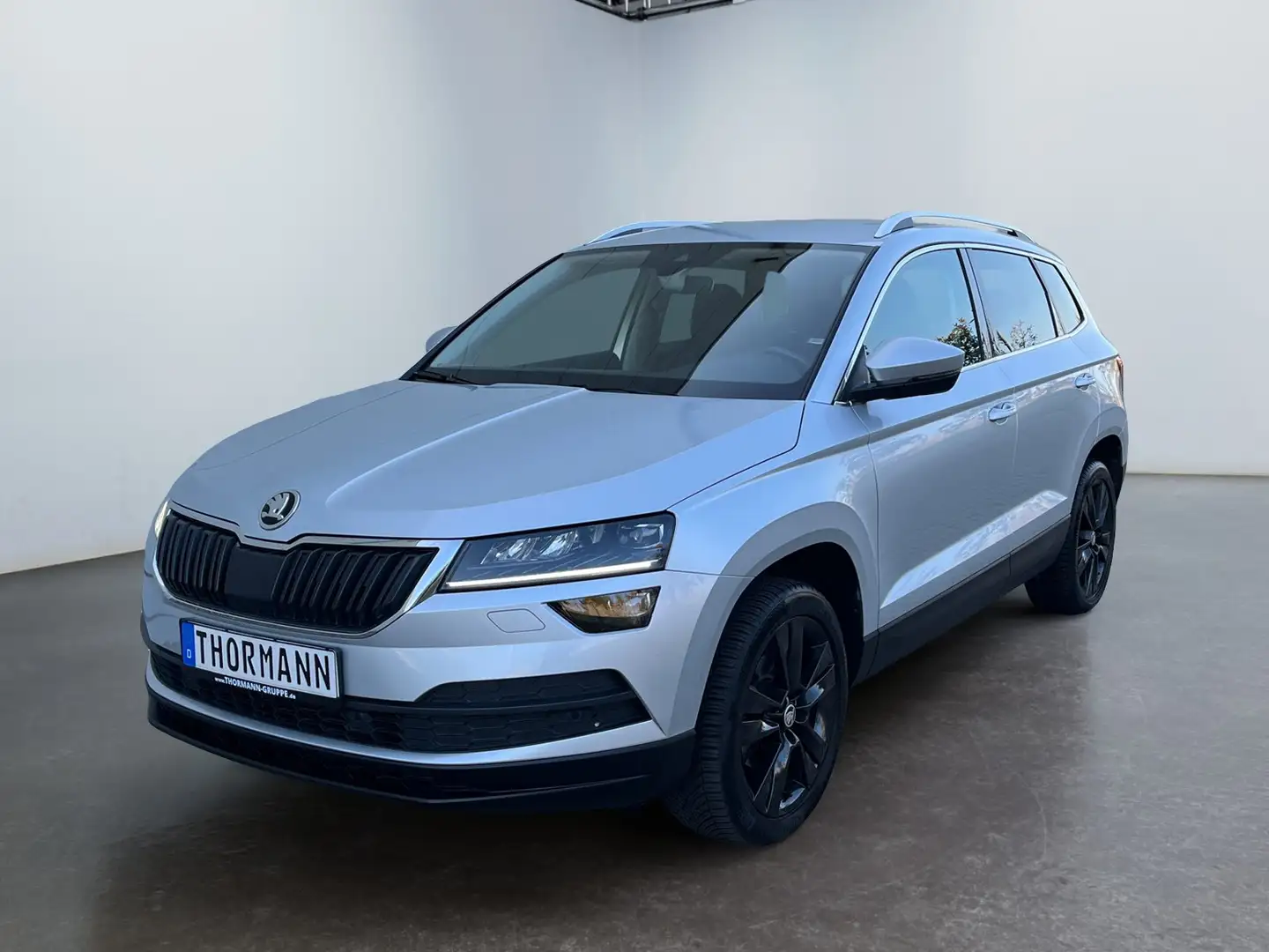Skoda Karoq Style 1.5 TSI ACT 2xKlima 4xSHZ AHK Kam. Zilver - 2