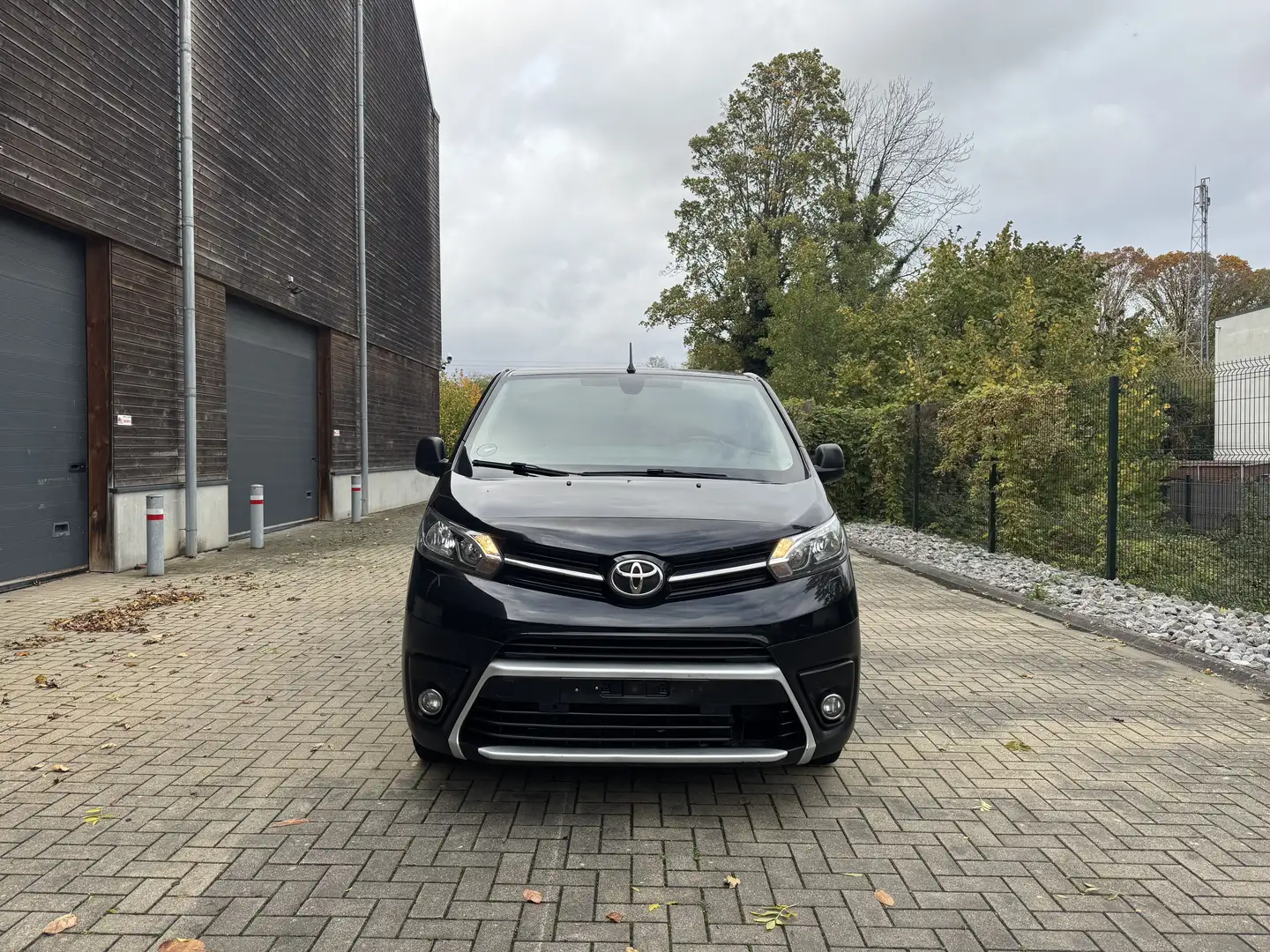 Toyota Proace 2,0-l-D-4D H1 L3  LONG FULL OPTION - 2