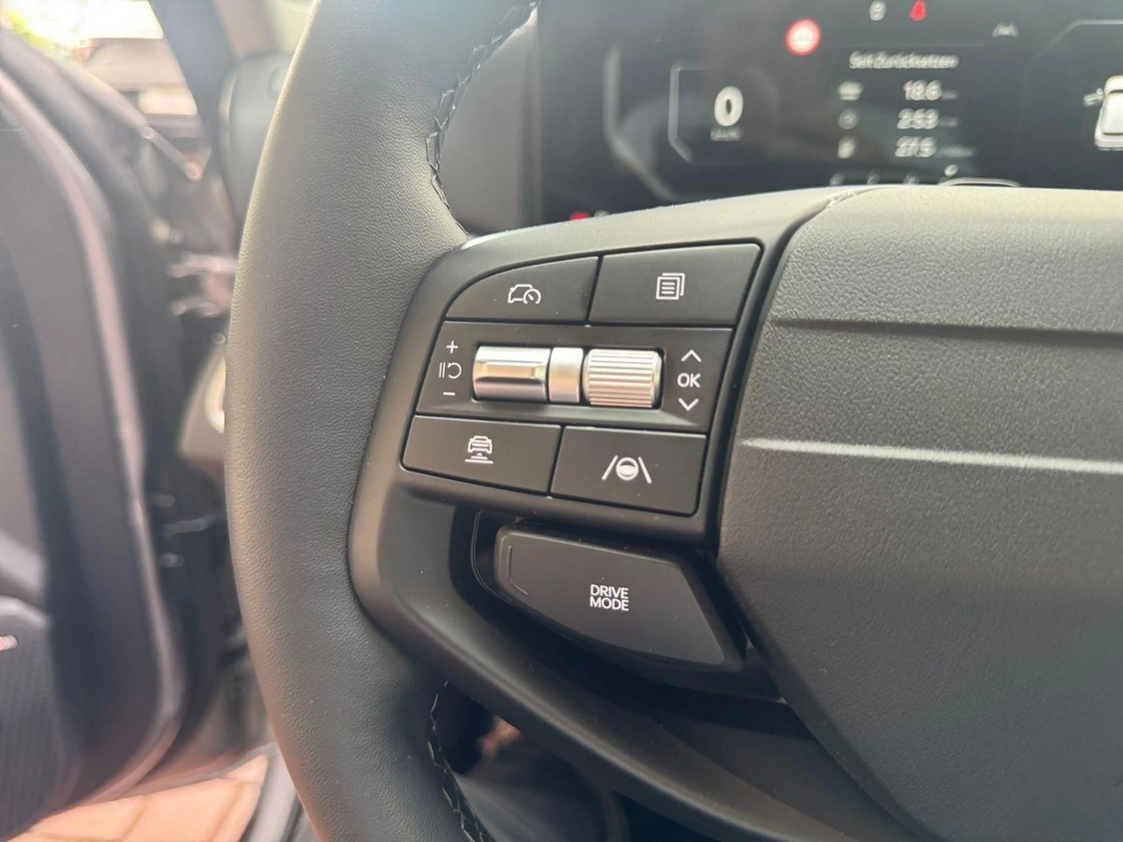 Kia K4 K4 1.6T  DCT Spirit   Drive -Wise, Sound — photo 15