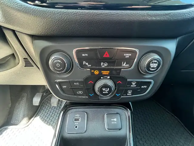 Jeep Compass view 15