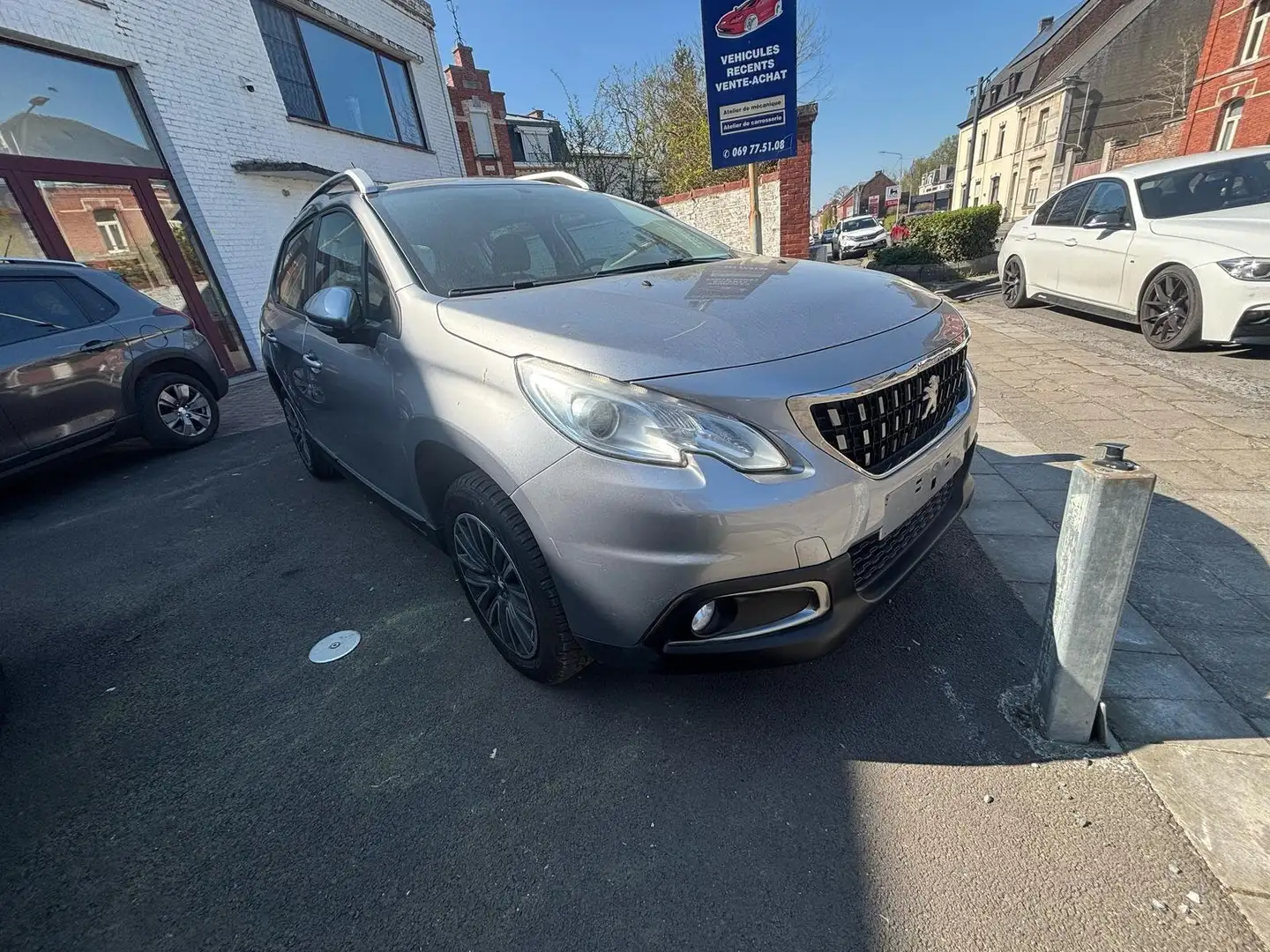 Peugeot 2008 Argent - 1