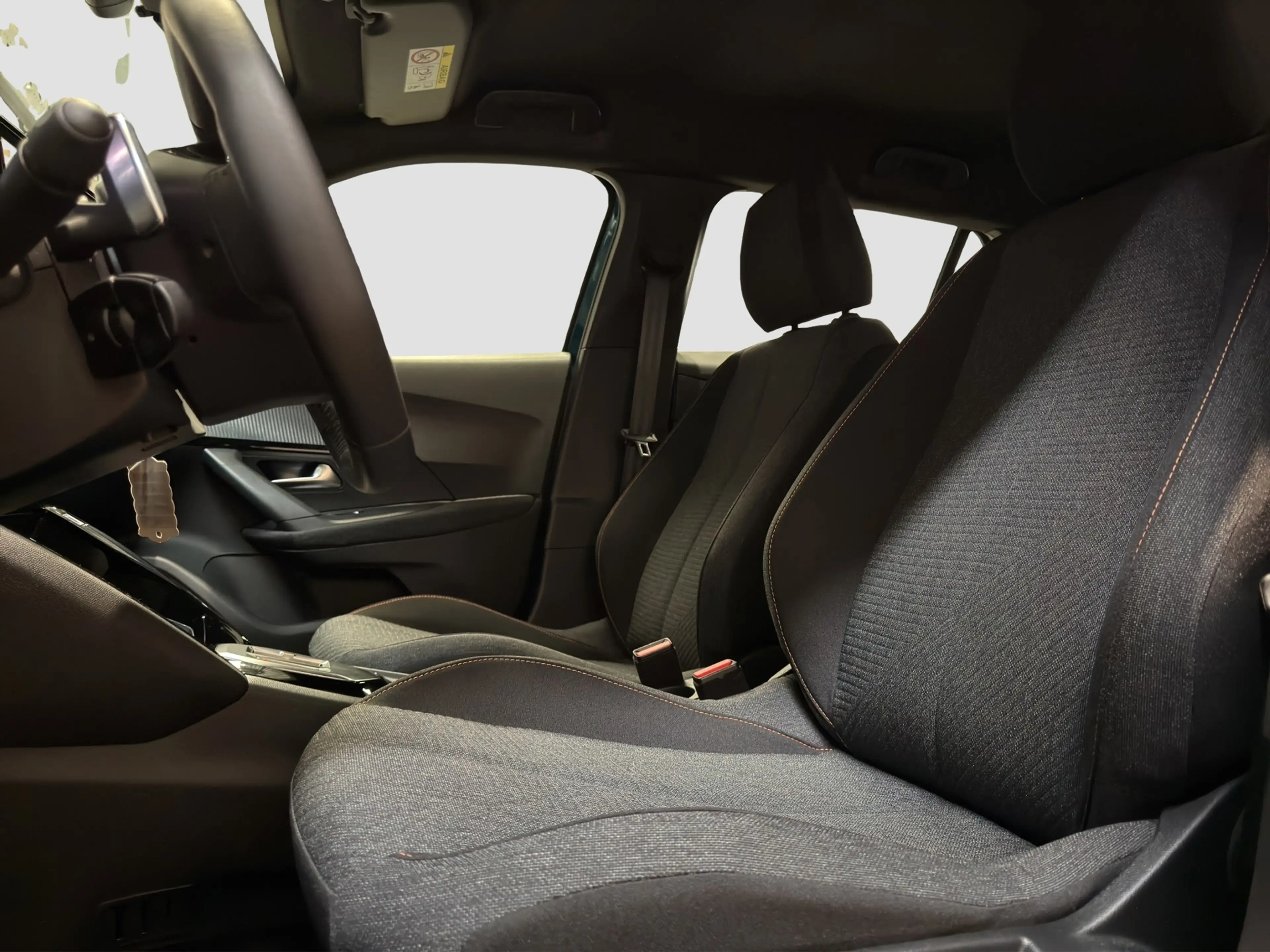 Peugeot 2008 1.2 Hybrid 136 Style|Automaat|Cruise Control|Carpl — photo 4
