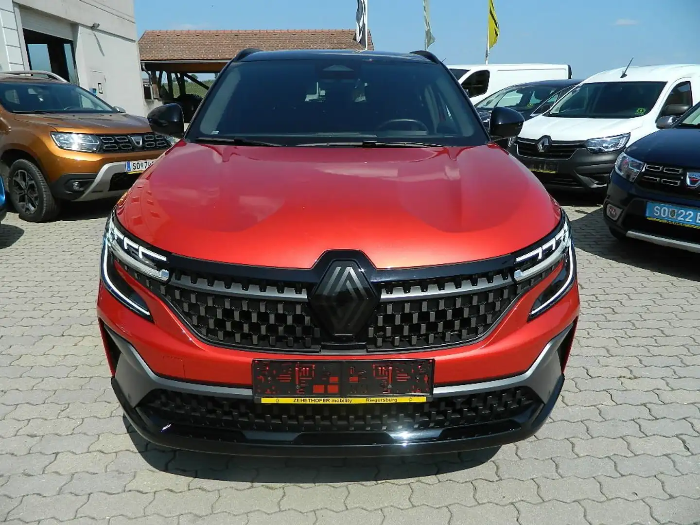 Renault Austral E-Tech Full Hybrid 200 Iconic Esprit Alpine Aut. Rojo - 2
