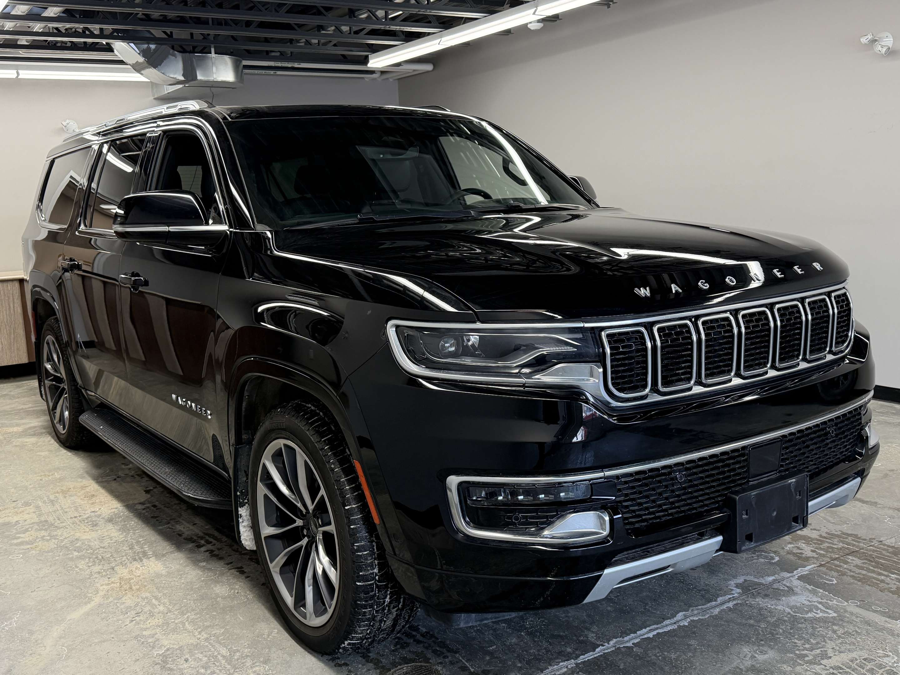 2023 Jeep Wagoneer L