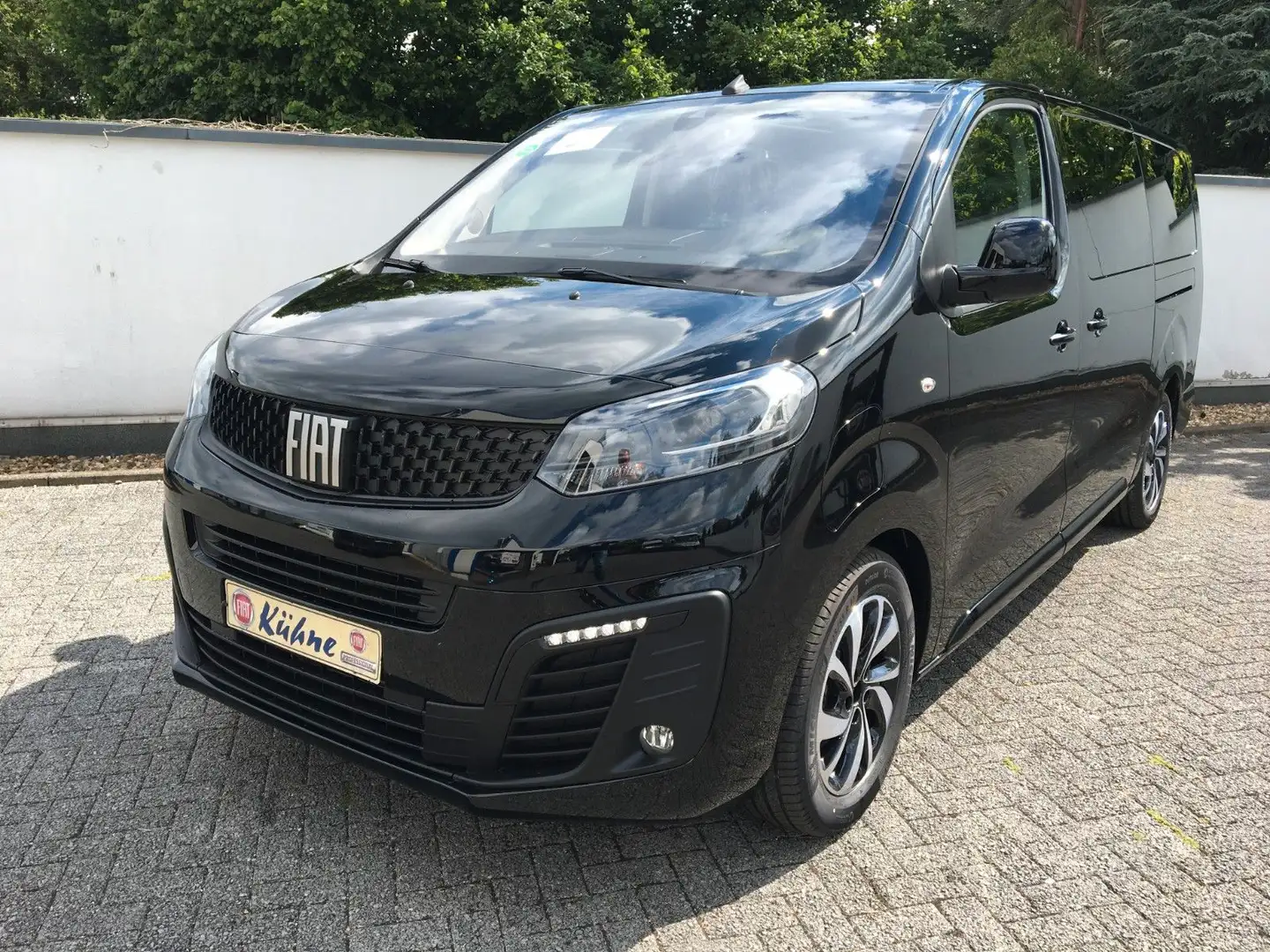 Fiat Ulysse 100 kW 75kWh Lounge L3 Living Nero - 2