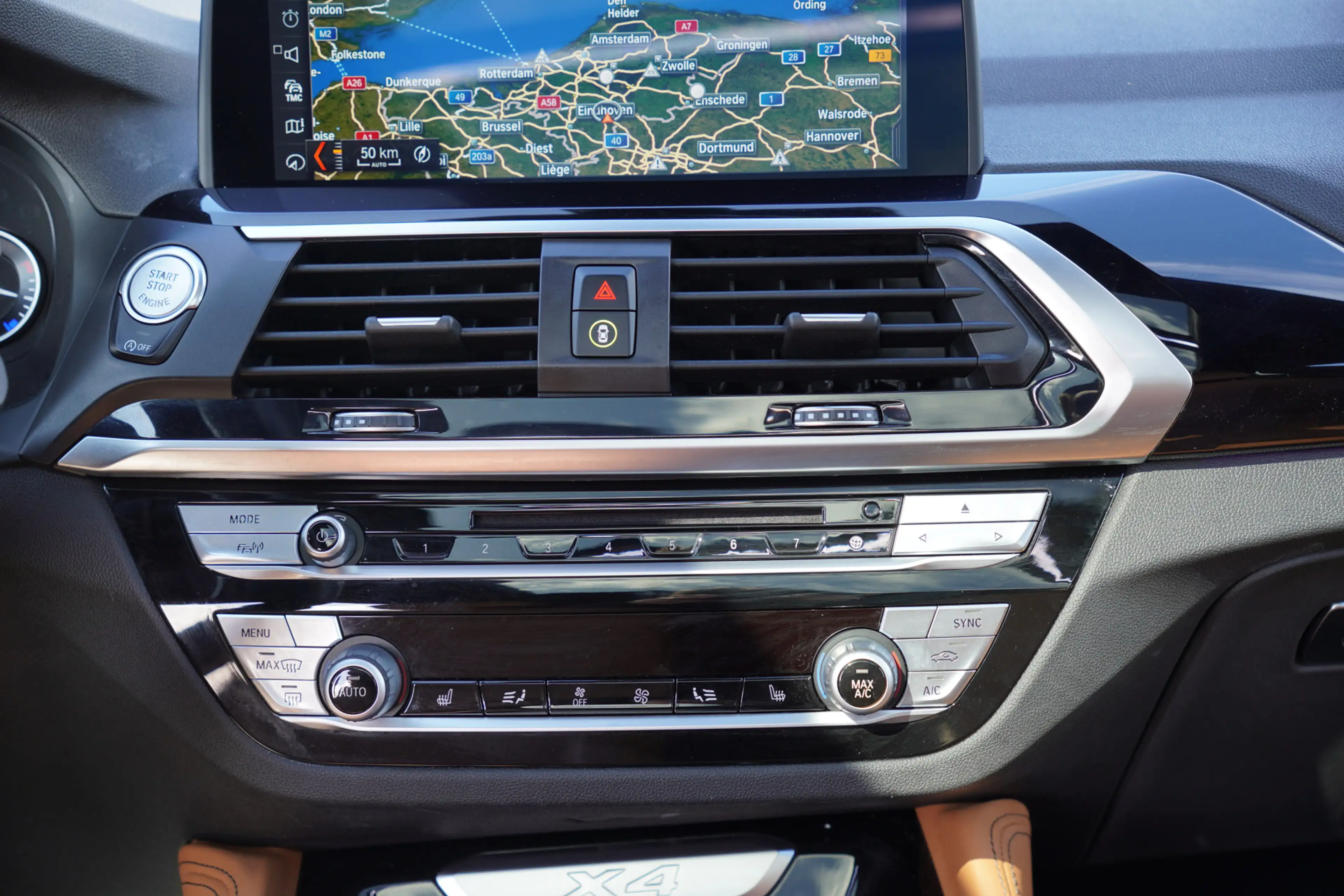BMW X4 xDrive20i High Executive M-Sport / BTW / Panoramad — photo 10