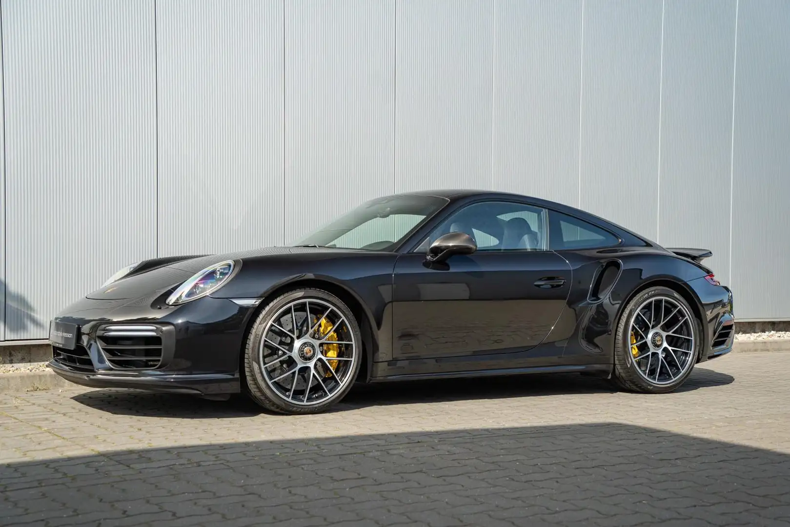 Porsche 991 911/991.2 Turbo S *Approved 10.2026*Carbon*LED* Zwart - 1