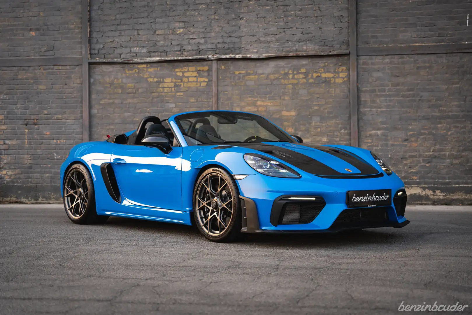 Porsche 718 Spyder Spyder RS *WEISSACH*SHARKBLUE*PCCB*LIFT*MWST-AUSW* Blau - 2
