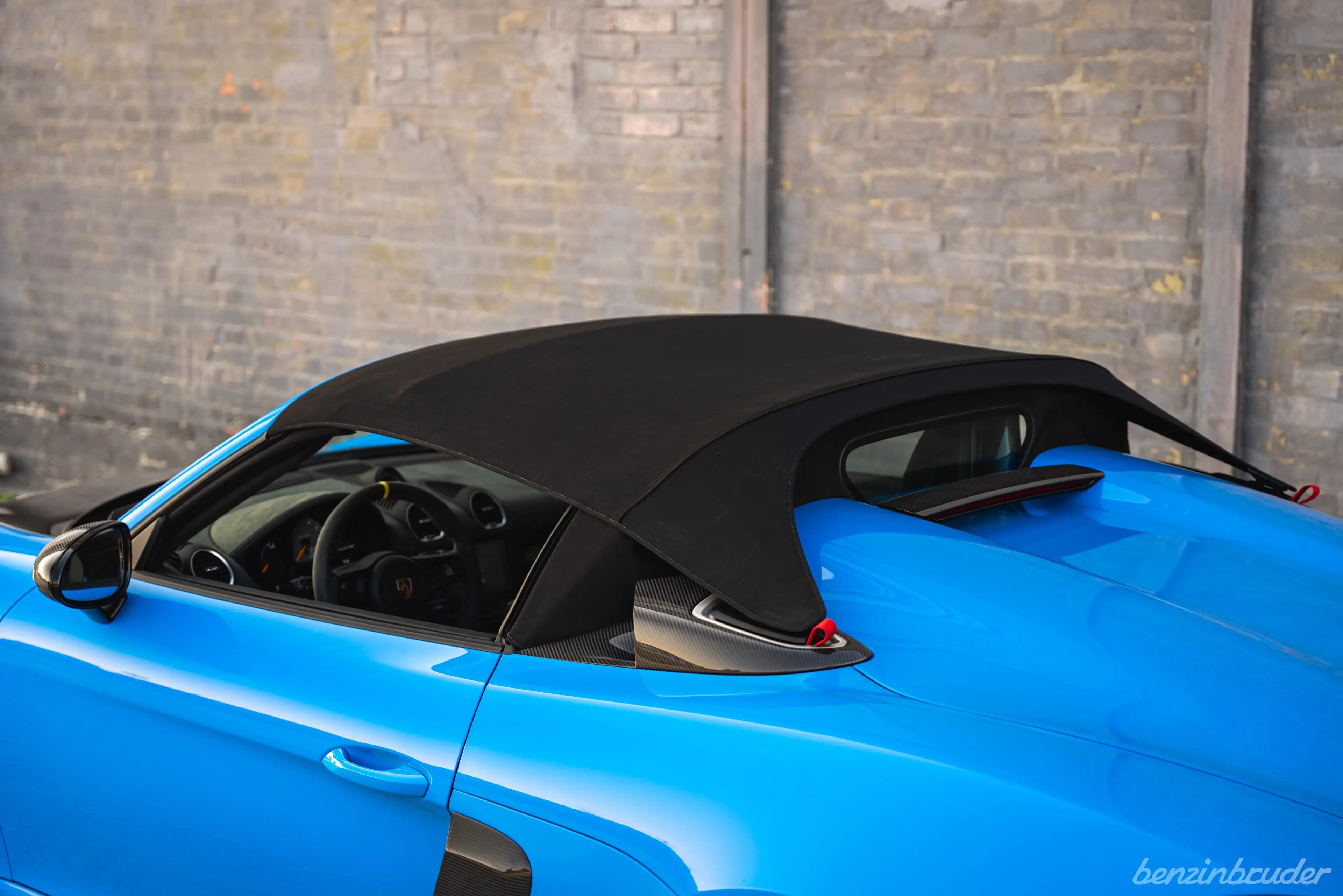 Porsche 718 Spyder Spyder RS *WEISSACH*SHARKBLUE*PCCB*LIFT*MWST-AUSW* — photo 15