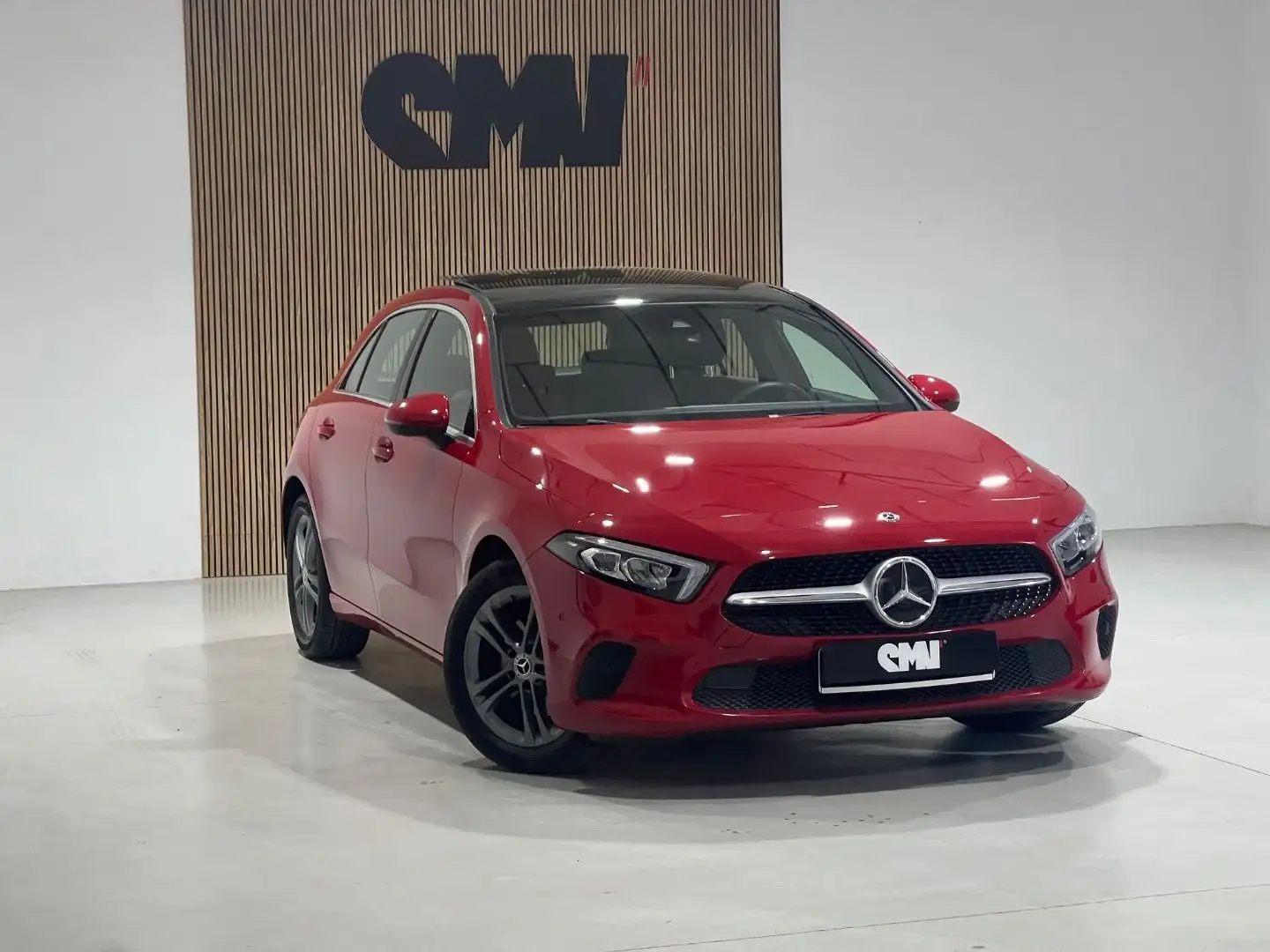 Mercedes-Benz A 200 Rot - 1