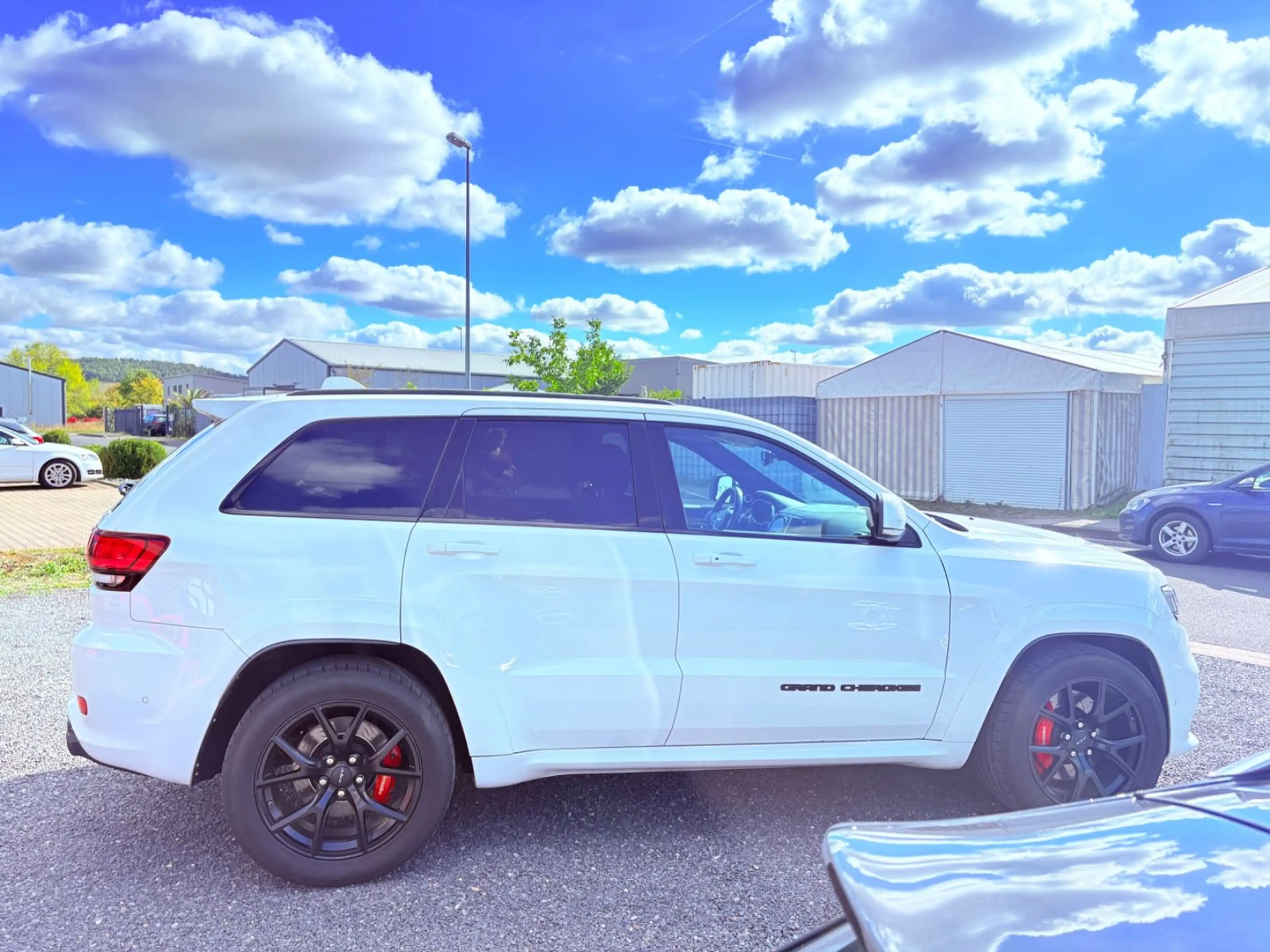Jeep Grand Cherokee 6.4 V8 HEMI SRT MwSt. — photo 4
