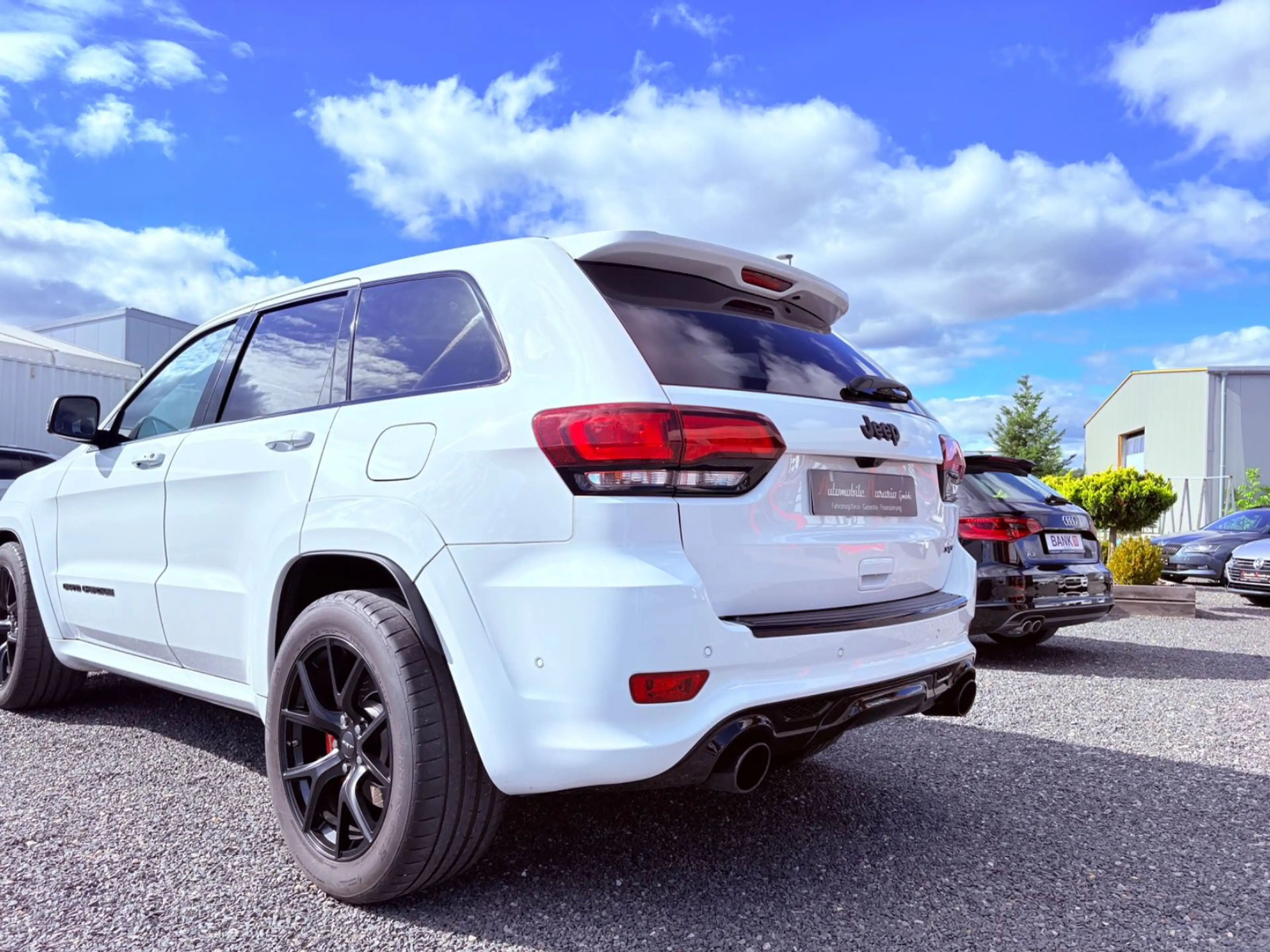 Jeep Grand Cherokee 6.4 V8 HEMI SRT MwSt. — photo 8