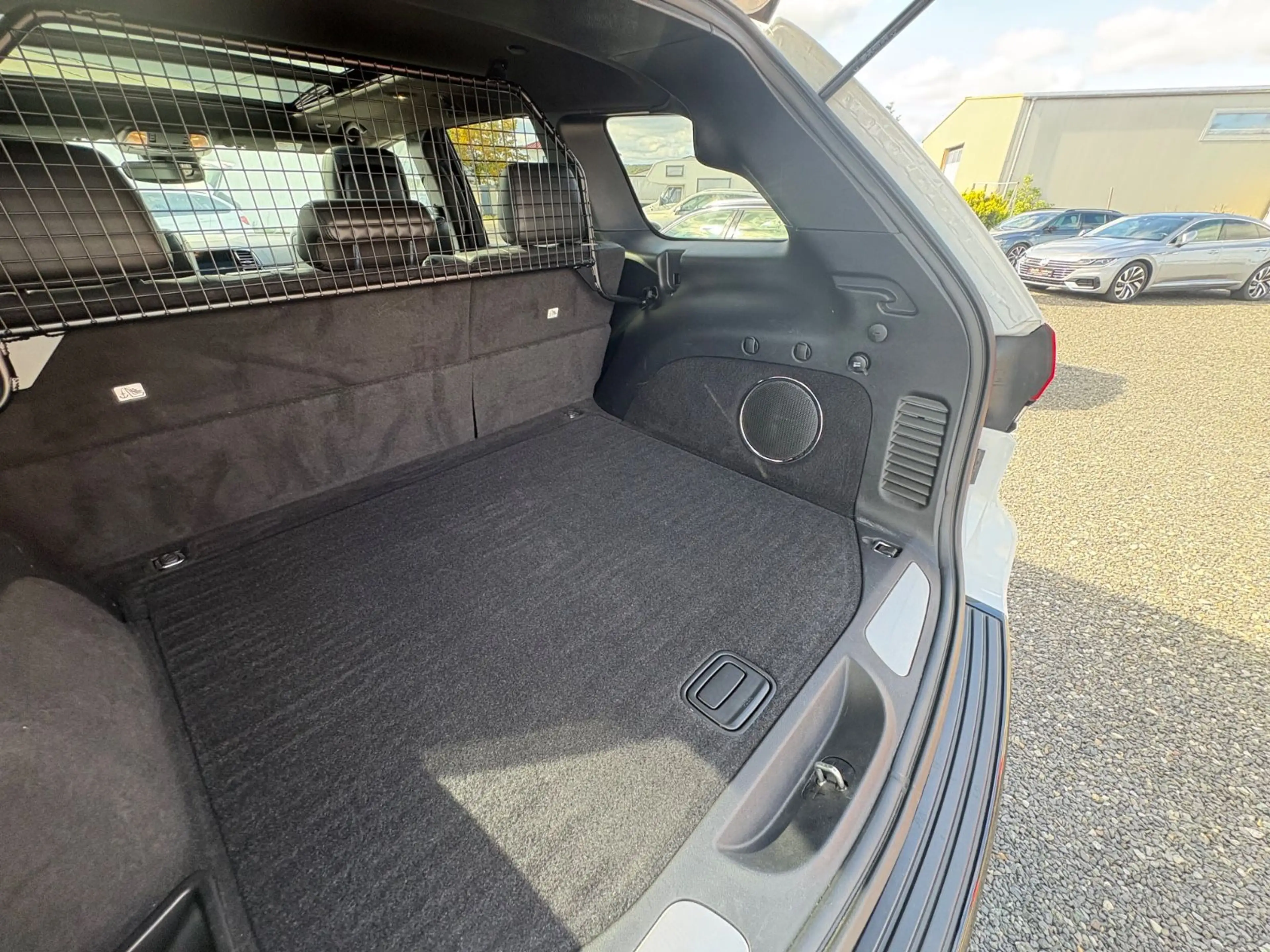 Jeep Grand Cherokee 6.4 V8 HEMI SRT MwSt. — photo 29