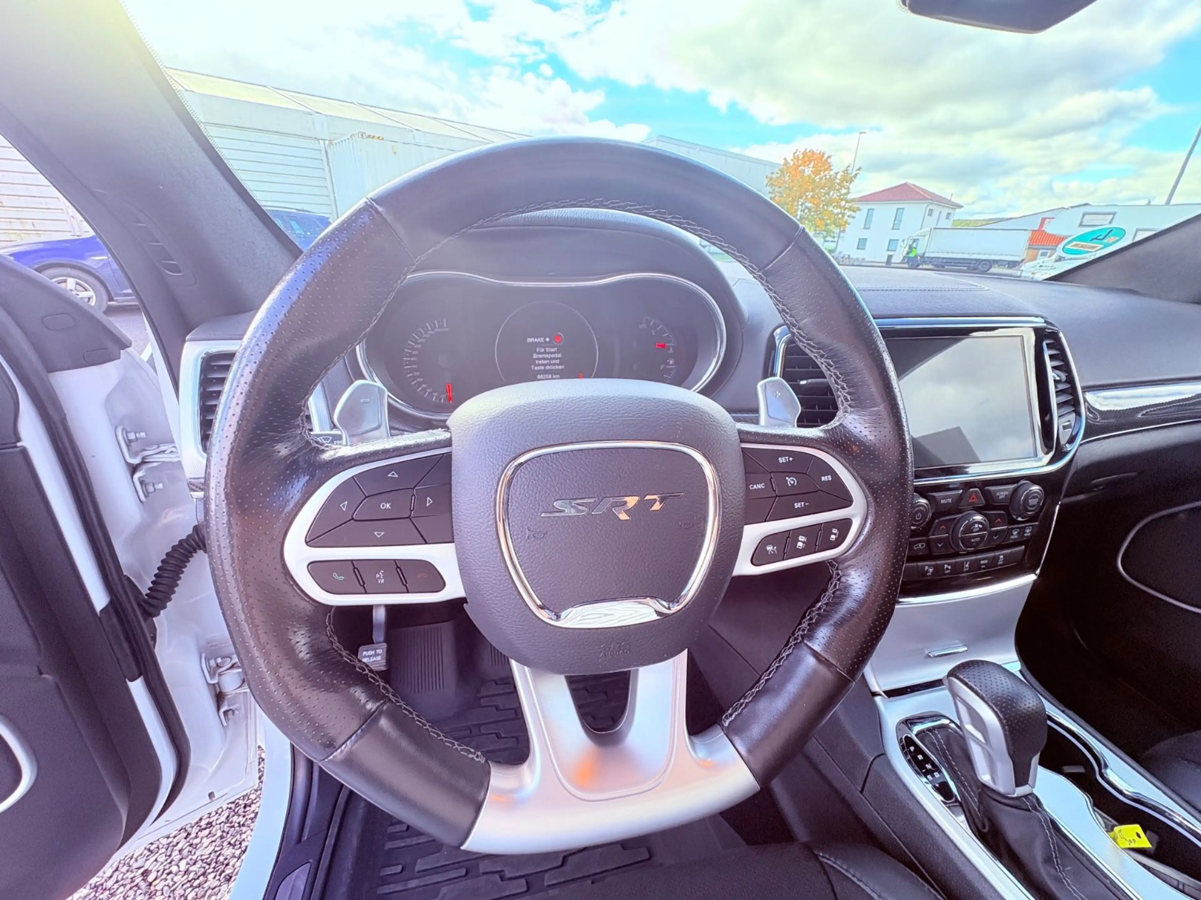 Jeep Grand Cherokee 6.4 V8 HEMI SRT MwSt. — photo 12