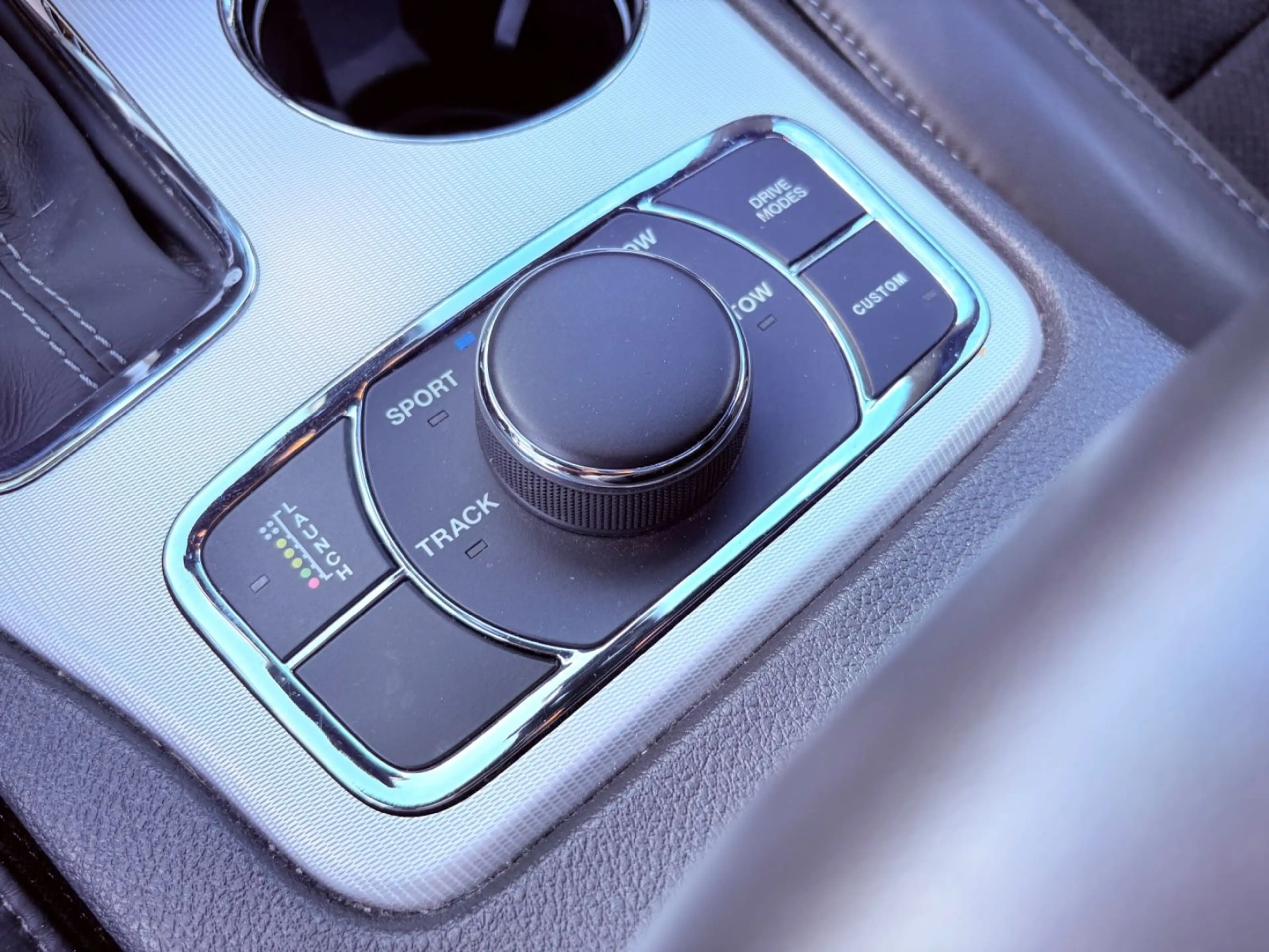 Jeep Grand Cherokee 6.4 V8 HEMI SRT MwSt. — photo 23
