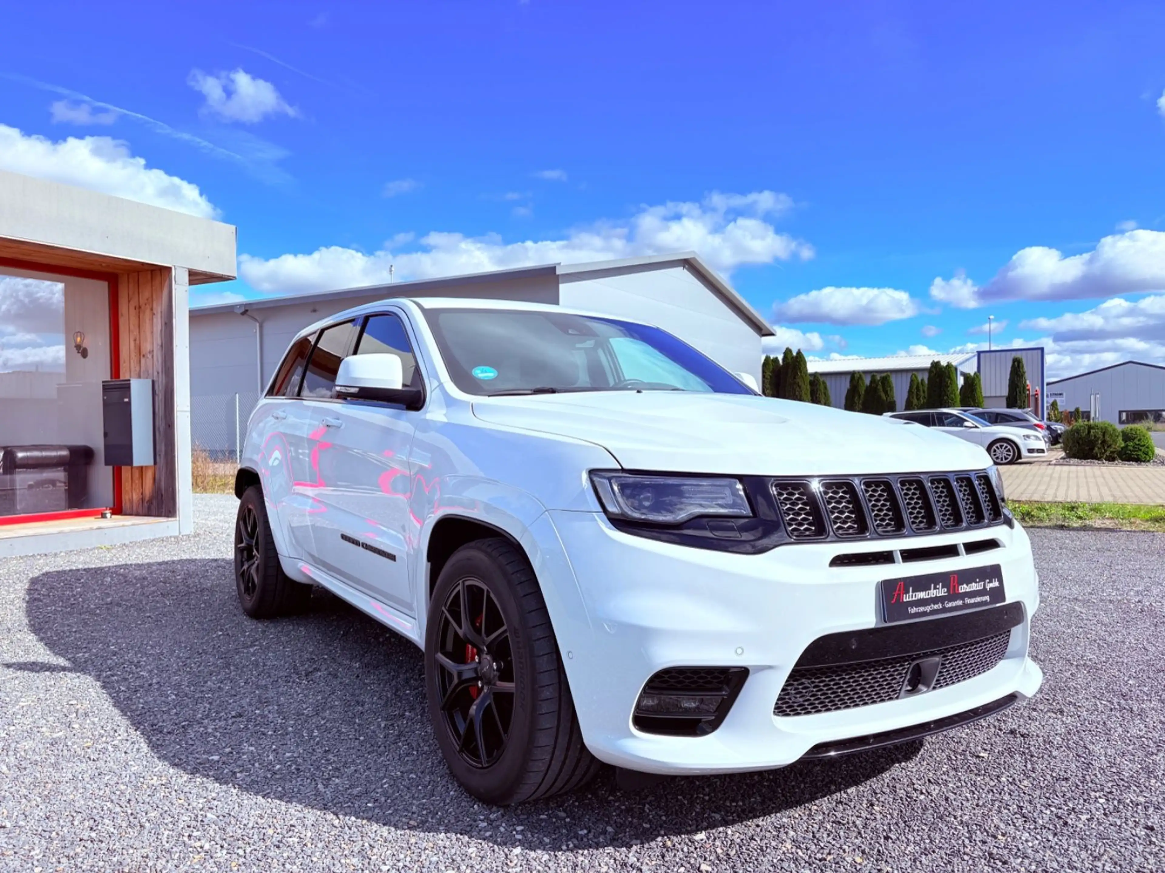 Jeep Grand Cherokee 6.4 V8 HEMI SRT MwSt. — photo 3