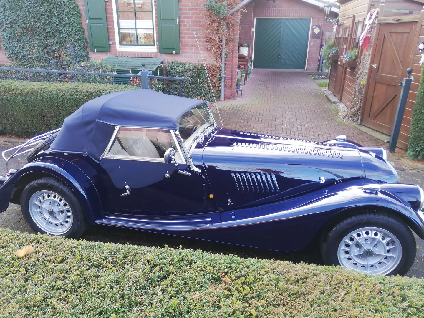 Morgan Plus 8 Azul - 2