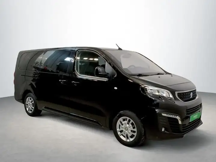 Peugeot Traveller Business BlueHDi S&S 6 Vel. MAN. Long 2021