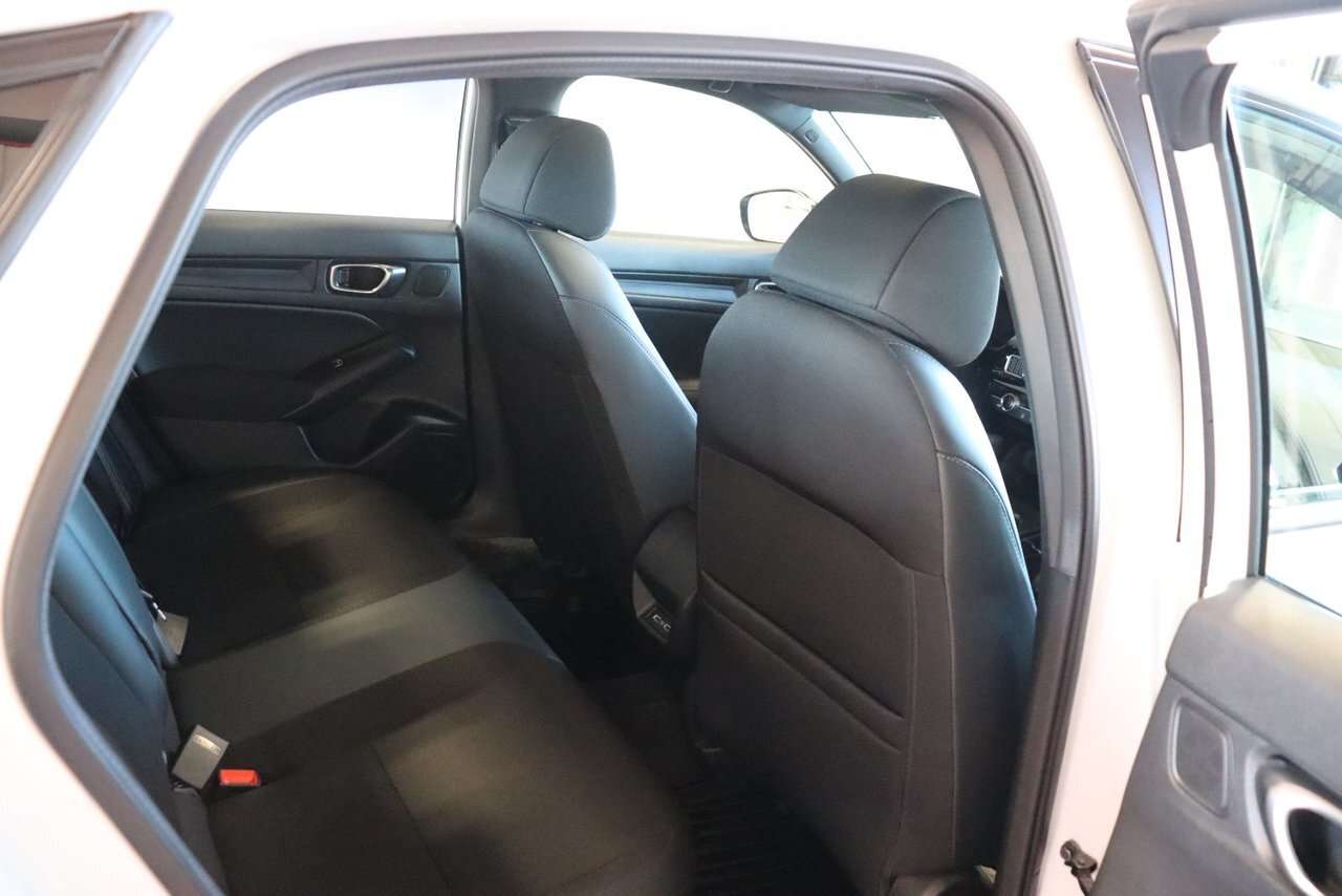2024 Honda Civic Sport Lively handling | Luxury-grade interior | Ex thumb 13