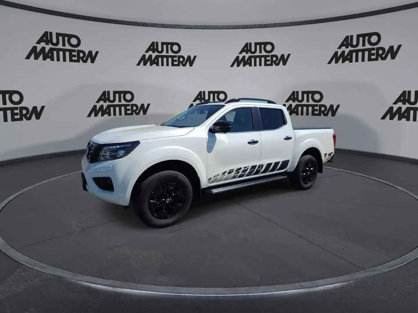 Nissan Navara 4x4 2.3 dCi N-Guard 4x4,Winterräder,AHK , Weiß - 2
