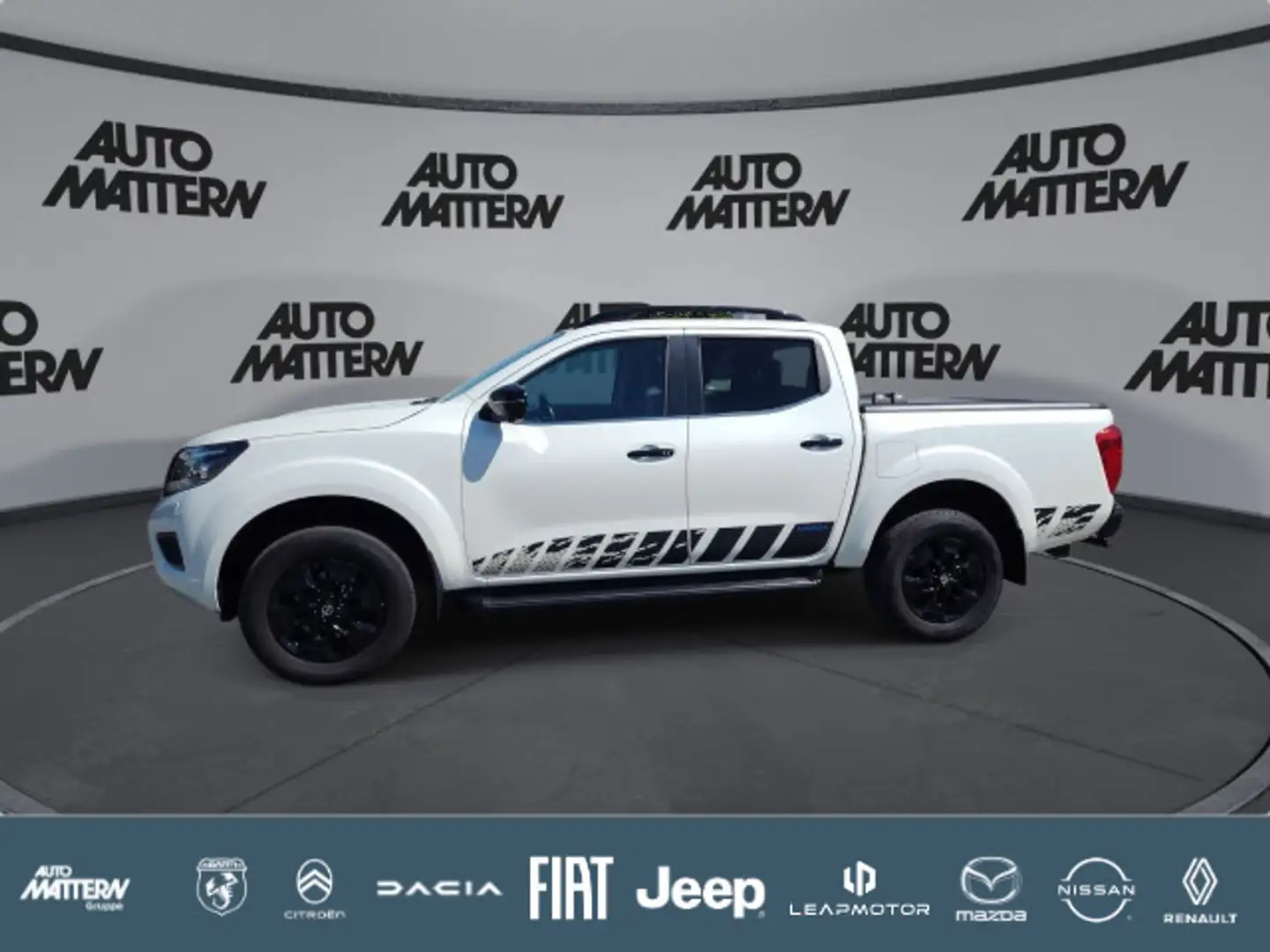 Nissan Navara 4x4 2.3 dCi N-Guard 4x4,Winterräder,AHK , Weiß - 1