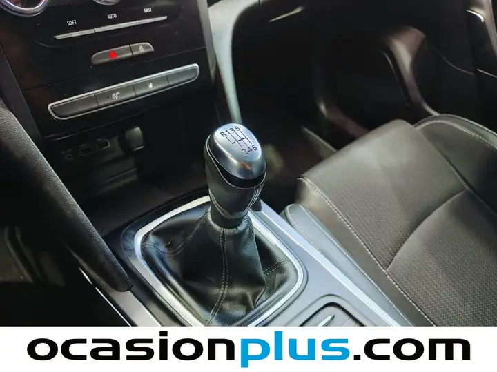 Renault Mégane Zen TCe GPF -SS 2021, foto 5