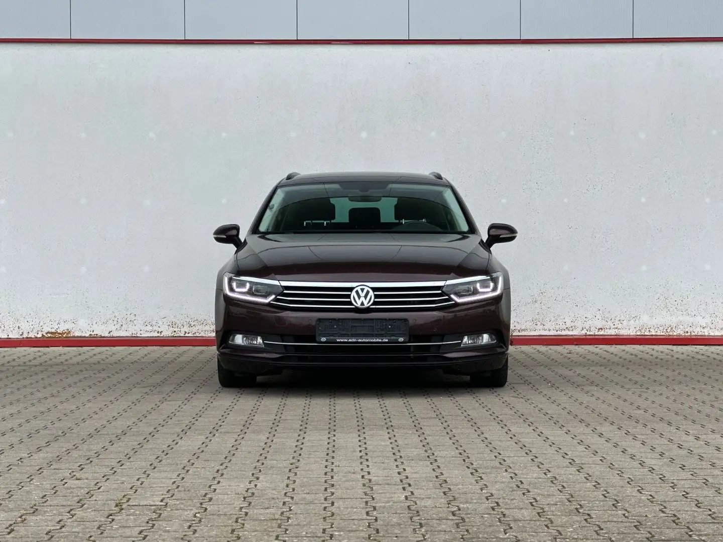 Volkswagen Passat Variant Comfortline 2.0 TDI Aut*A/C*TEMP* Rojo - 2