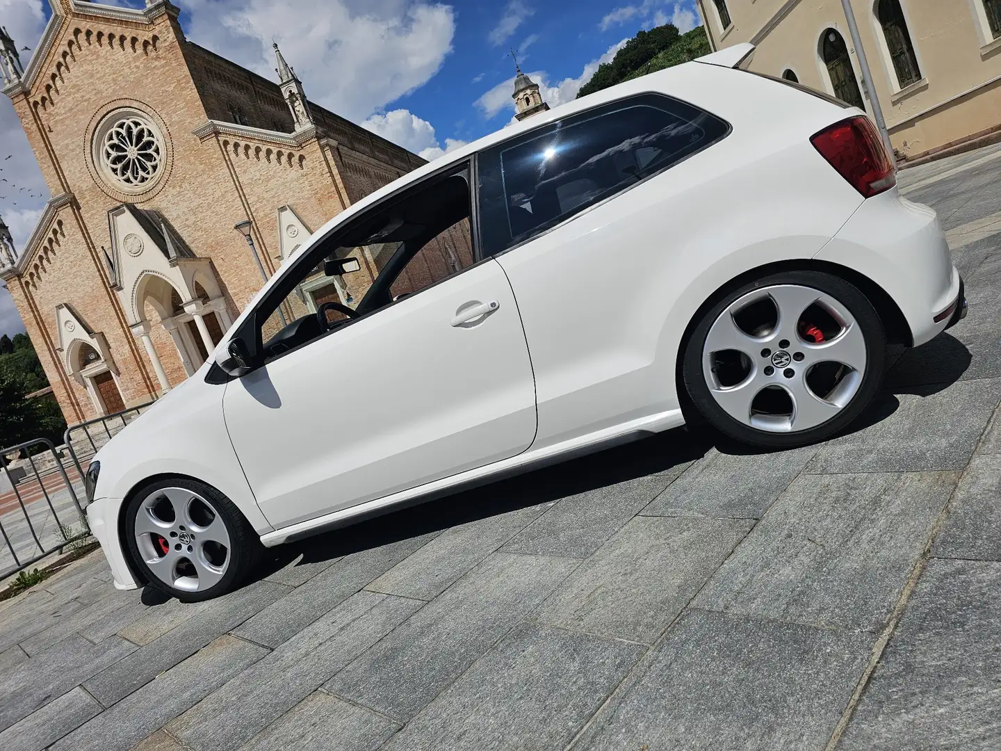 Volkswagen Polo GTI 3p 1.4 tsi 180cv dsg - 2