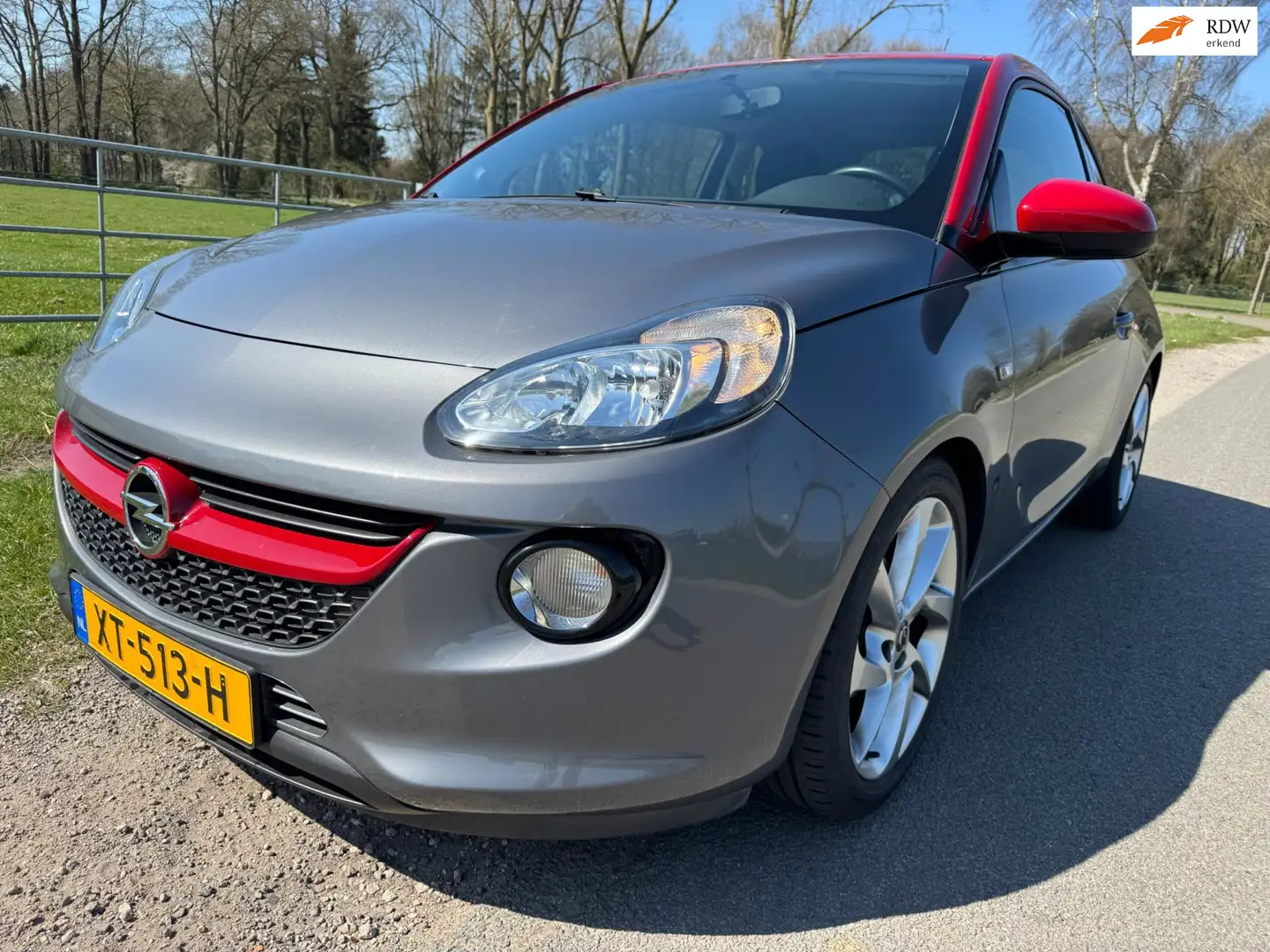 Opel Adam 1.0 Turbo Jam Favourite met AppleCarPlay/AndroidAu Gris - 1