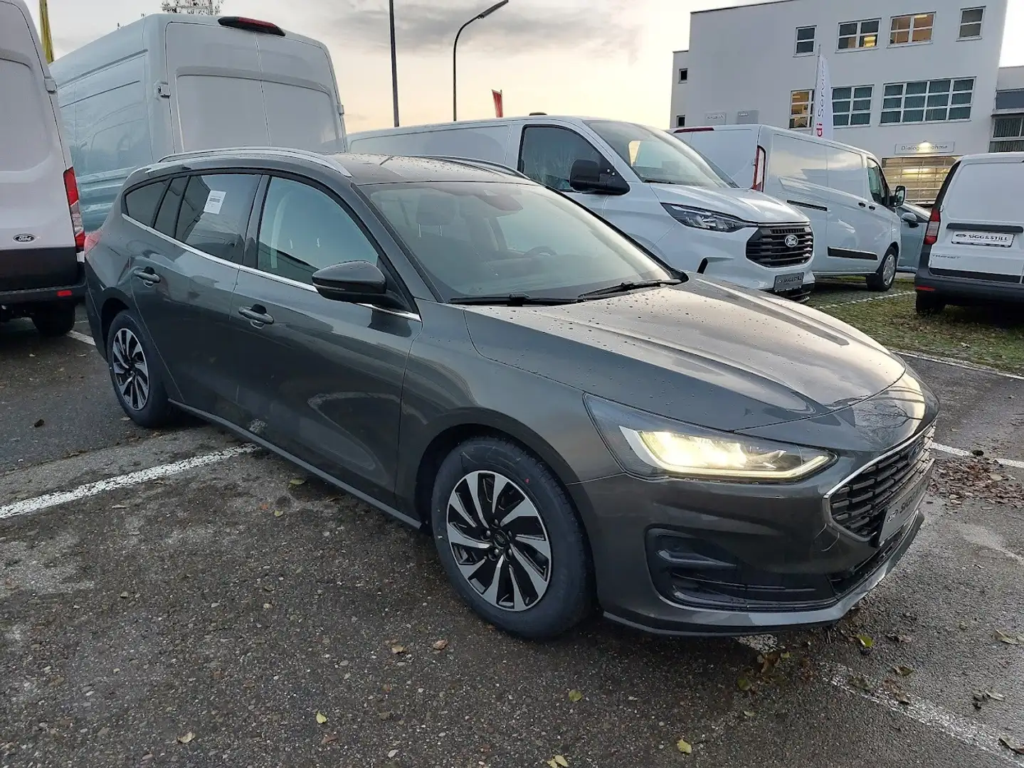 Ford Focus Turnier ST-Line 1.0 Mild-Hybrid LED*B&O*NAV*CAM* Gris - 2