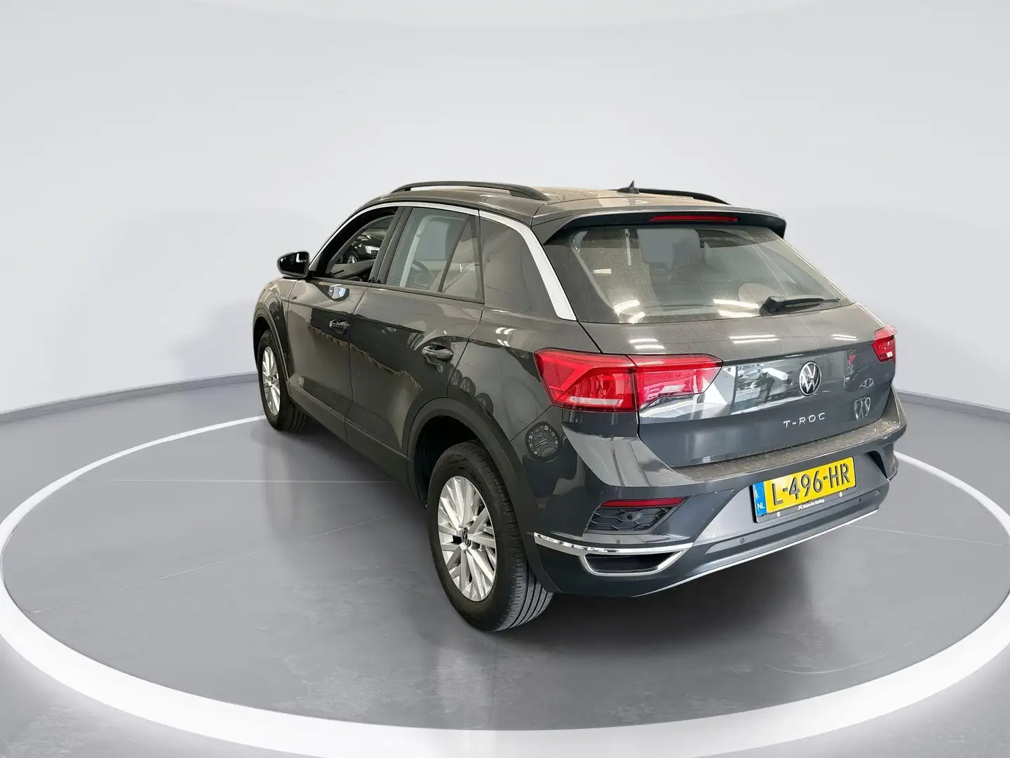 Volkswagen T-Roc 1.0 Tsi 110pk Style · Apple/Android Car Play · Nav Gris - 2