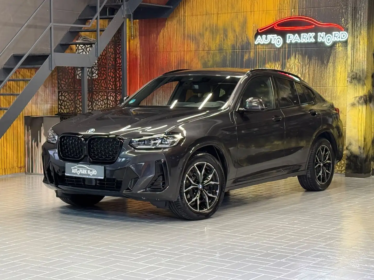 BMW X4 xDrive 20i M Sport~KAMERA 360~LED~LEDER~HiFi Grijs - 1