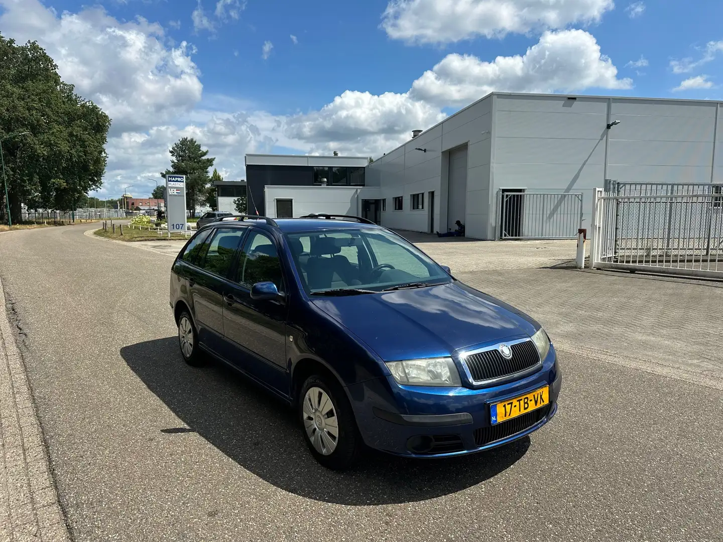 Skoda Fabia Combi 1.4-16V Equipe AIRCO/CRUISE/NIEUWE APK/MOOIE Modrá - 2