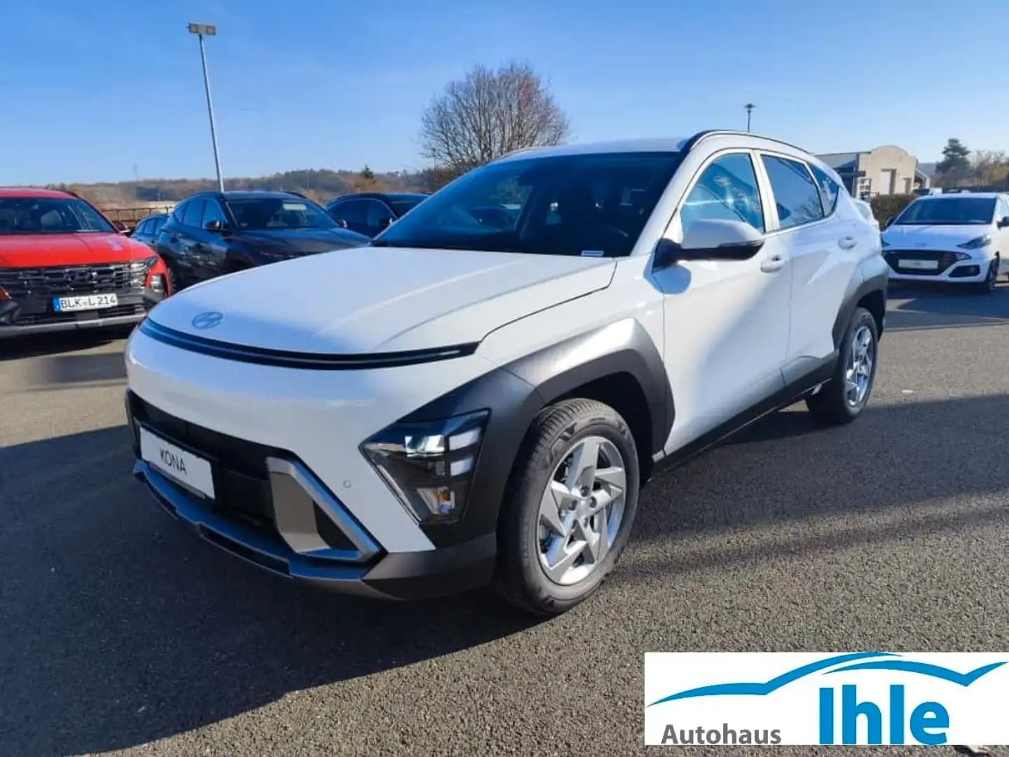 Hyundai KONA 1.6 T-GDi 2WD 6-Gang MT Trend Weiß - 1