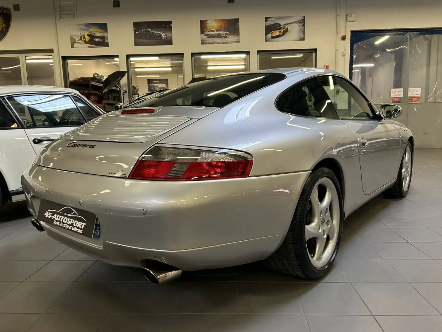 Porsche 911 III (996) CARRERA 2 COUPE TIPTRONIC Grau - 2