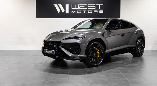 Lamborghini Urus SE V8 800 – 1°MAIN FRANÇAIS Malus Payé Ad Personam Toit Pano Pack Style Carbone Siège massant Garantie entretien 5ans 299