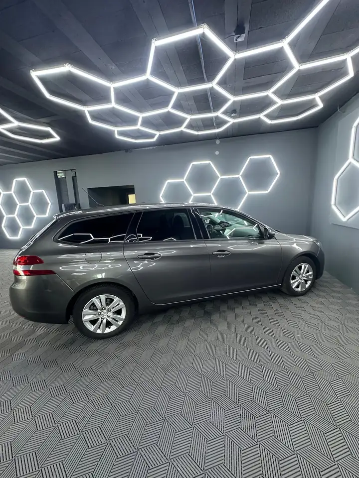 Peugeot 308 308 SW — photo 8