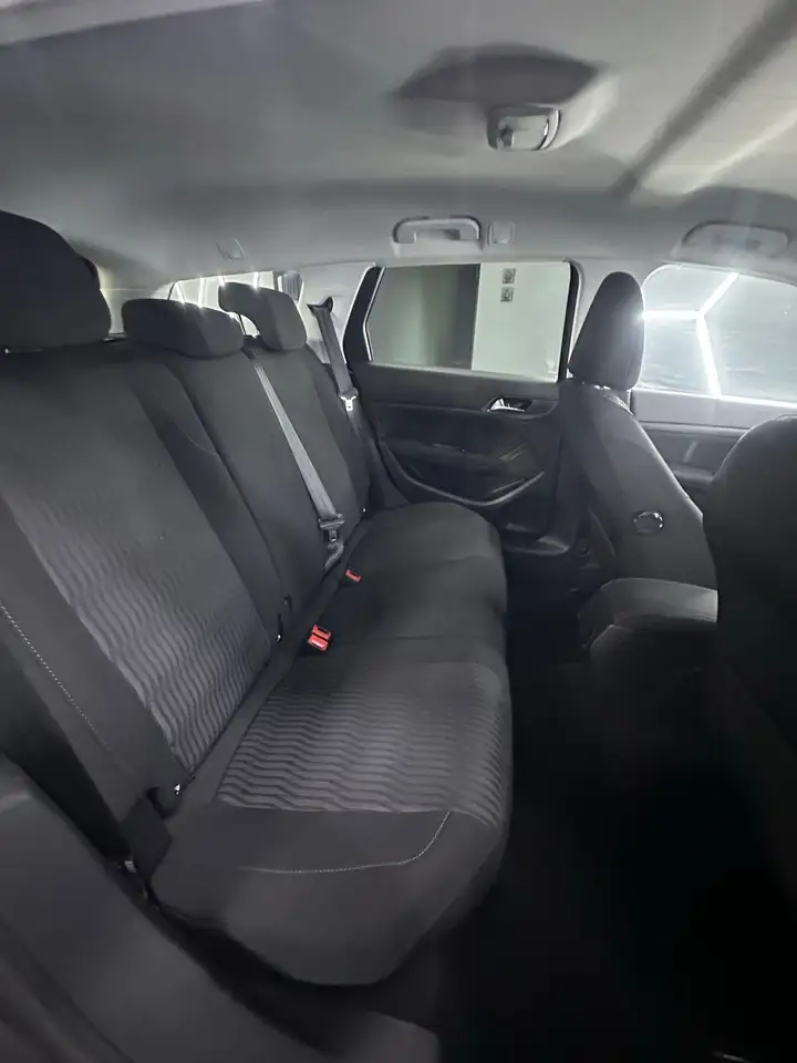 Peugeot 308 308 SW — photo 21
