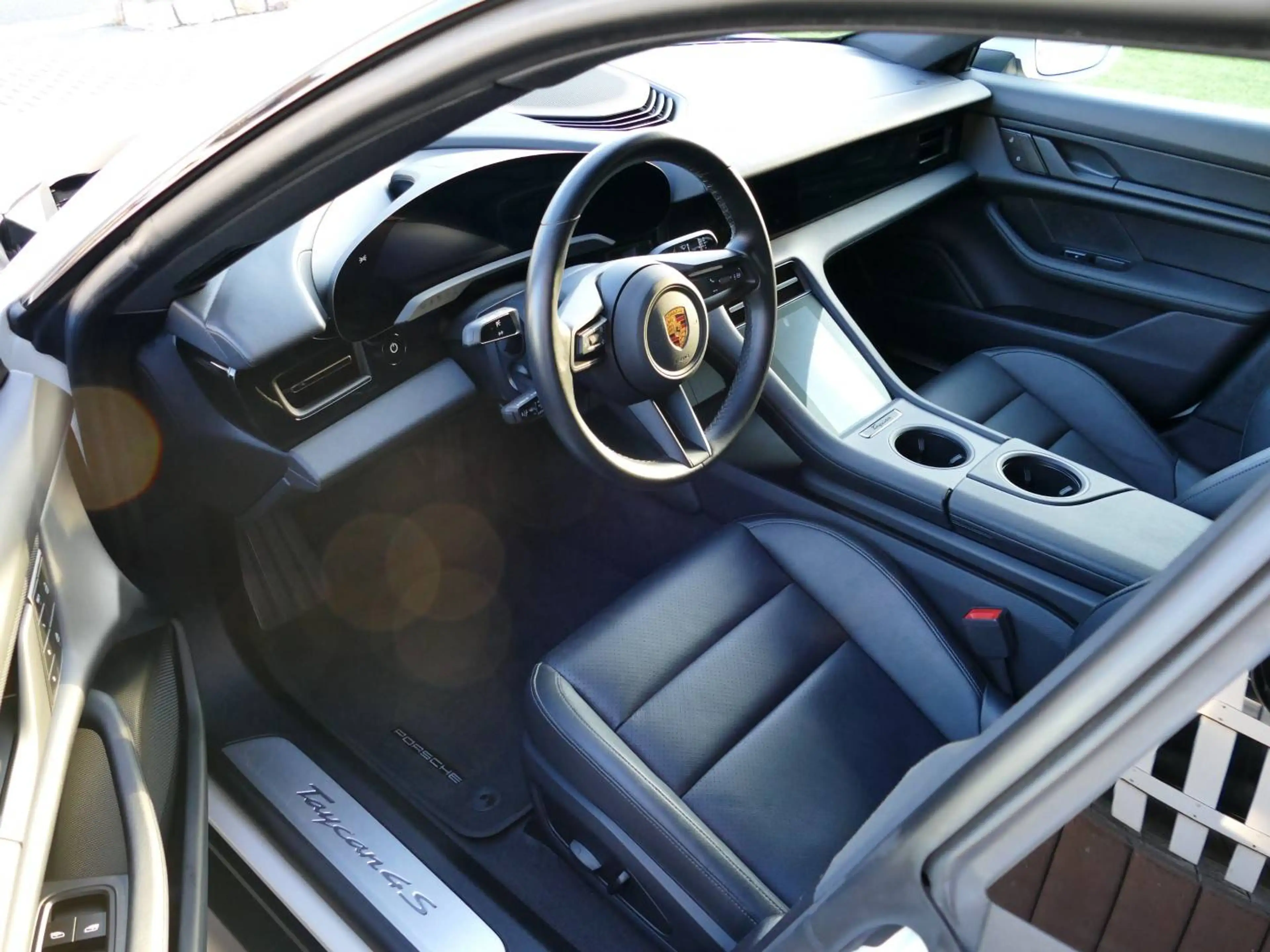 Porsche Taycan 4S Performance Plus * ACC+Wärmepumpe+20"Turbo — photo 11