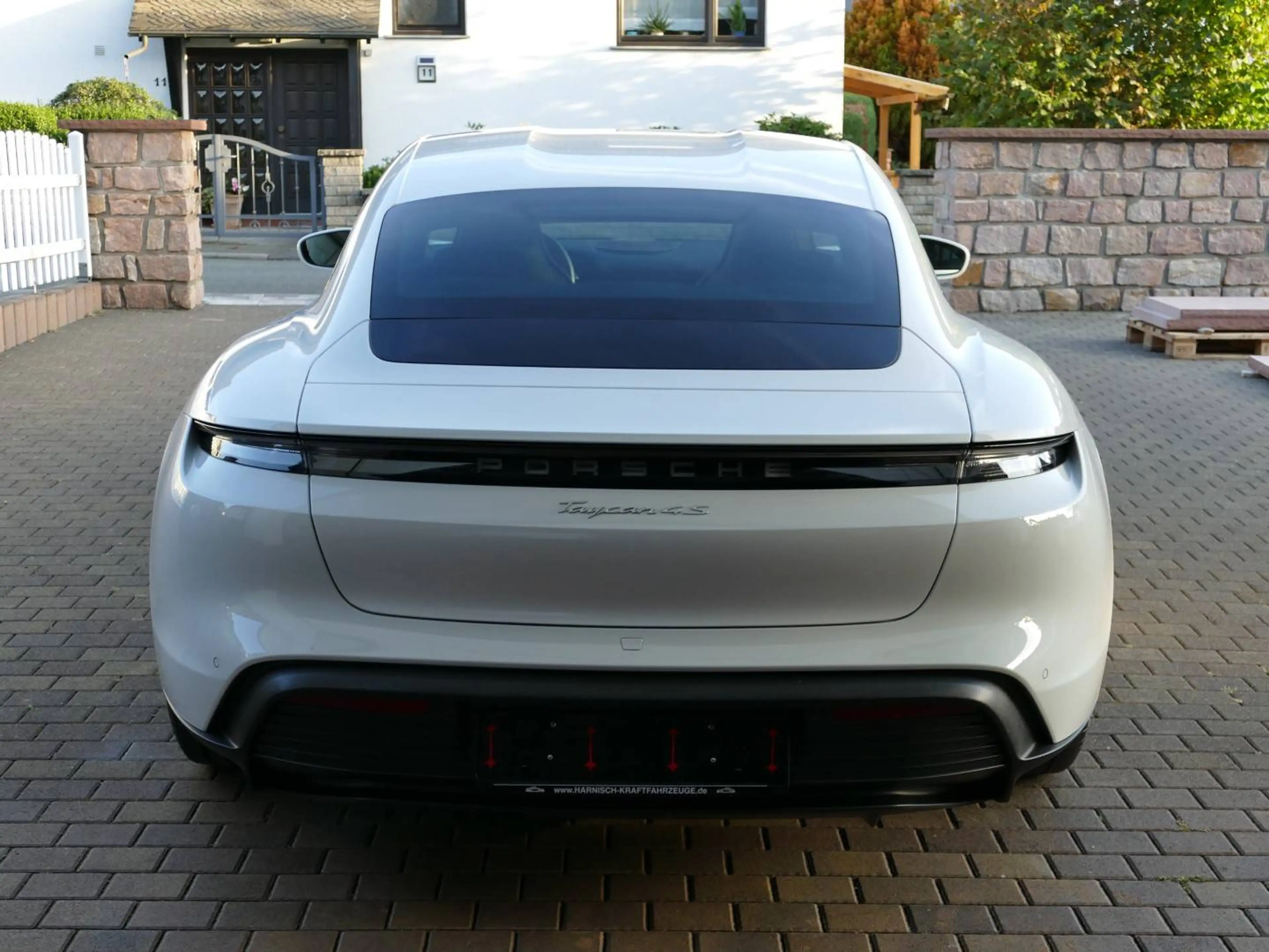 Porsche Taycan 4S Performance Plus * ACC+Wärmepumpe+20"Turbo — photo 5