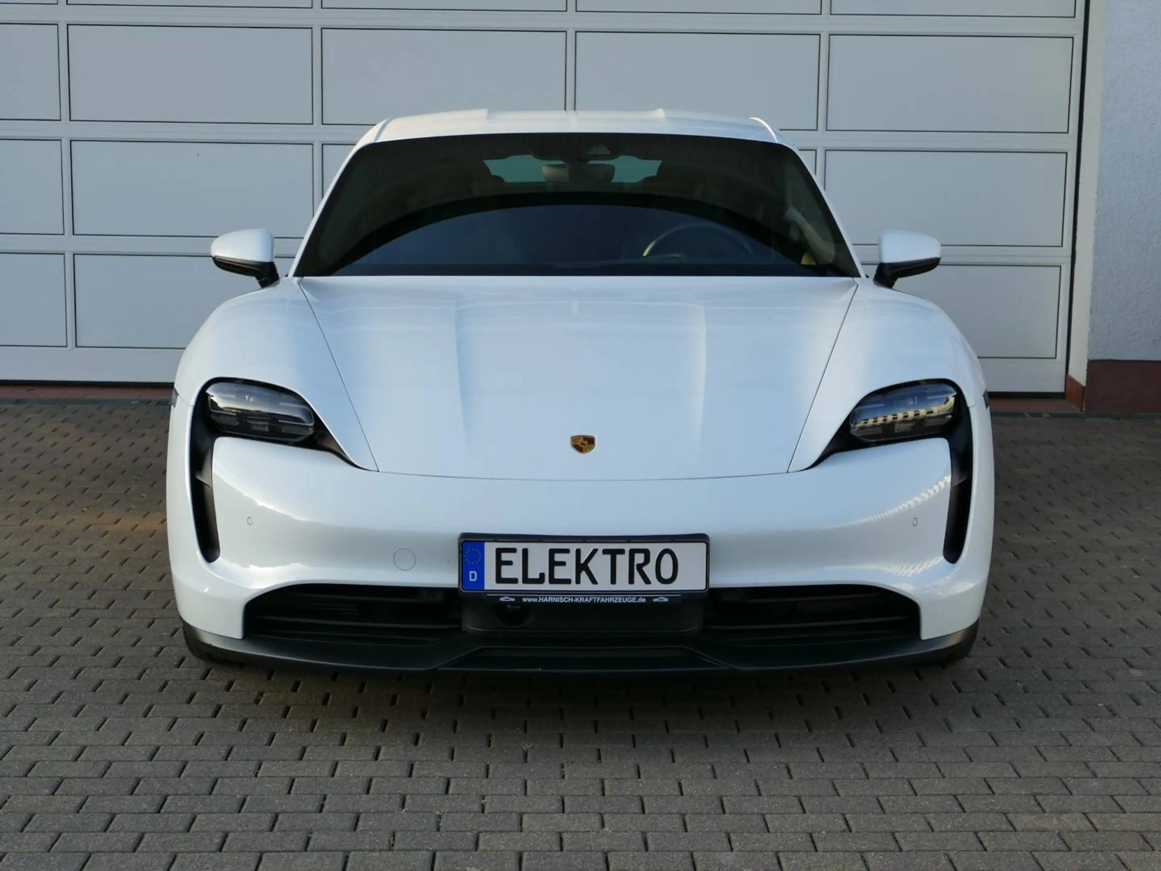 Porsche Taycan 4S Performance Plus * ACC+Wärmepumpe+20"Turbo — photo 2